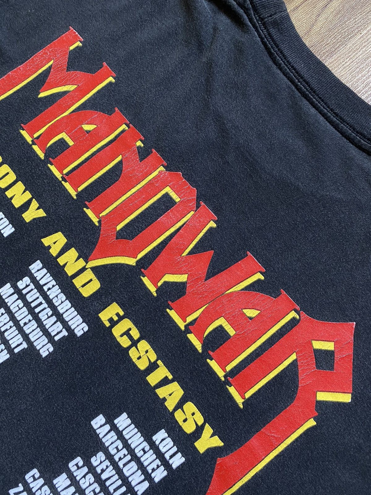 Band Tees Vintage Y2K Manowar 1994 T Shirt Tee Iron Maiden Sepultura Size US XL / EU 56 / 4 - 10 Thumbnail