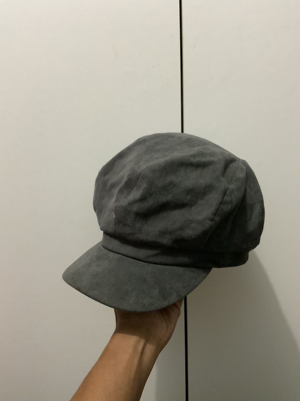 Japanese Brand Velvet Corduroy Neswboy Cap Size ONE SIZE - 2 Thumbnail