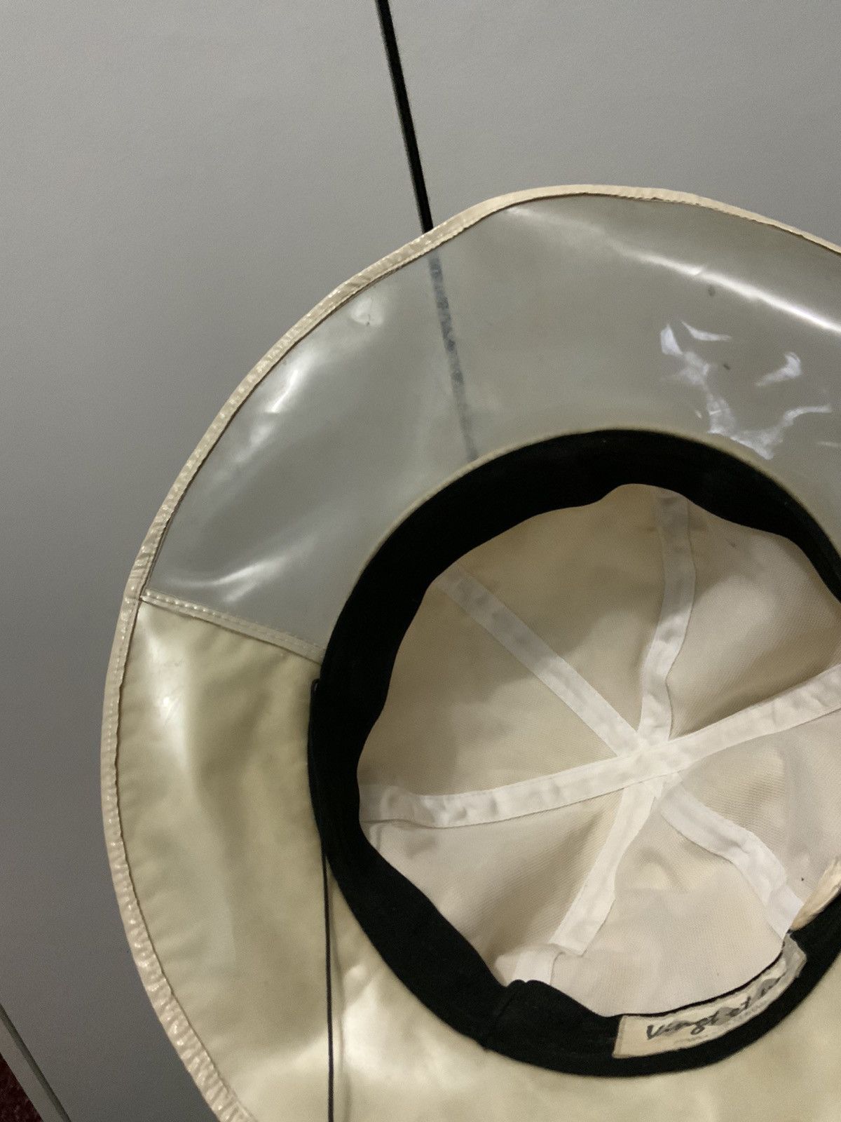 Japanese Brand Vintage Vingt Et Un Japan Clear Bucket Hat Size ONE SIZE - 13 Thumbnail