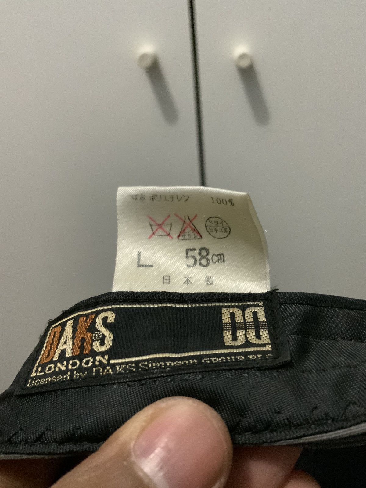 DAKS Vintage DAKS London Rusty Zipper Hat Size ONE SIZE - 16 Thumbnail