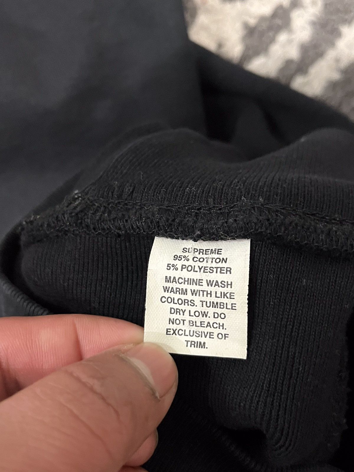 Supreme × Vintage Supreme Camacho Stars Crewneck Sweater Black XL Size US XL / EU 56 / 4 - 8 Thumbnail