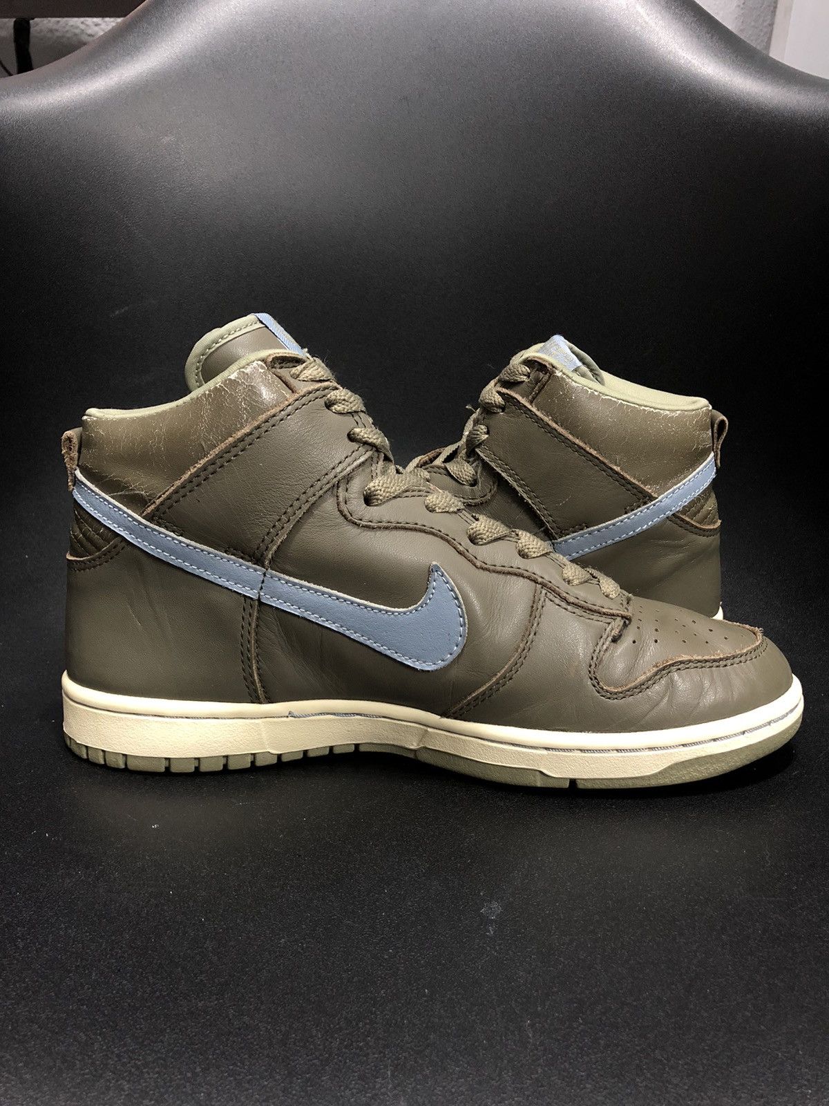 Nike 2003 Nike Dunk High WMNS Smoke Gray Size US 7 / EU 40 - 7 Thumbnail