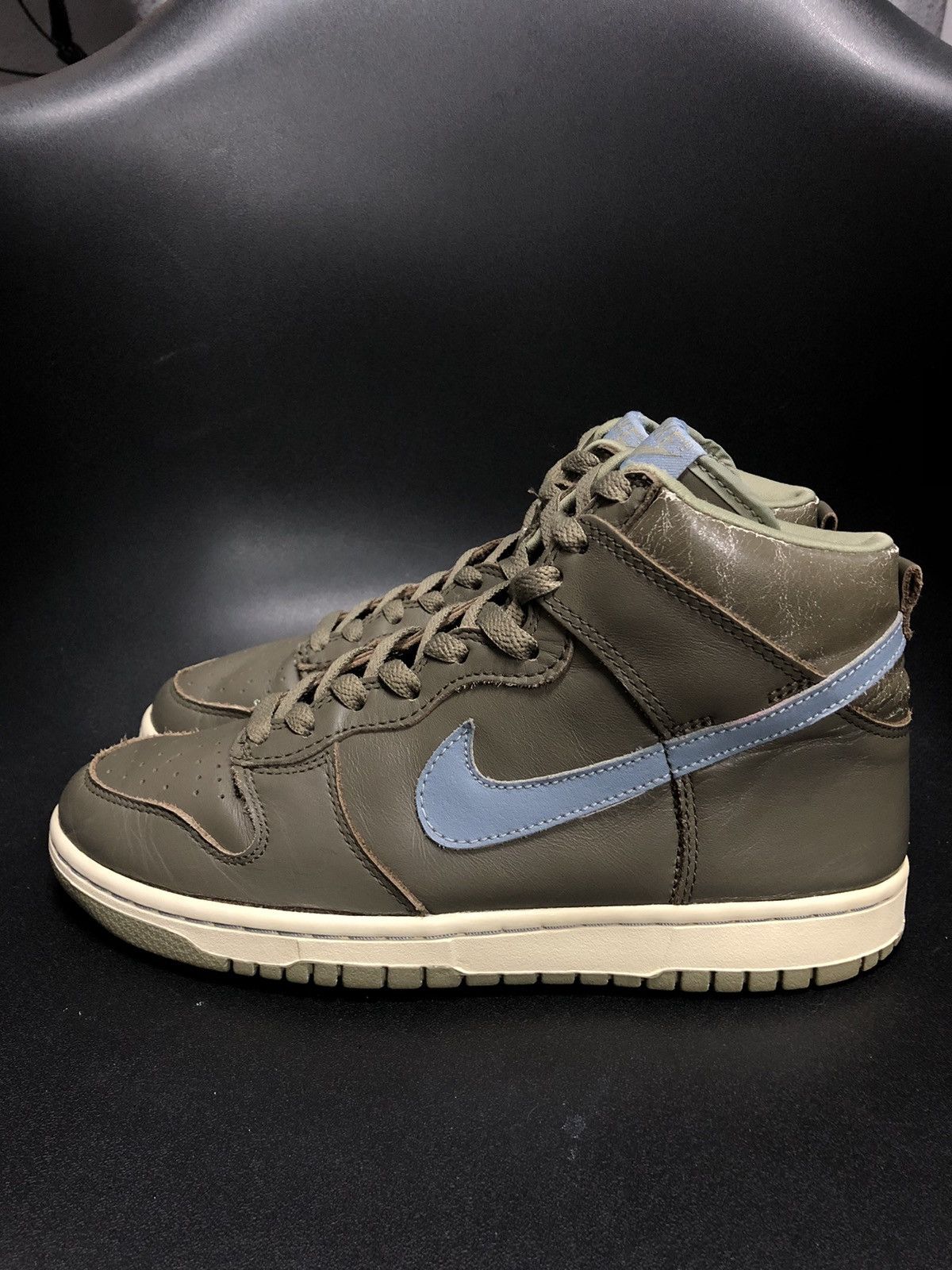 Nike 2003 Nike Dunk High WMNS Smoke Gray Size US 7 / EU 40 - 1 Thumbnail