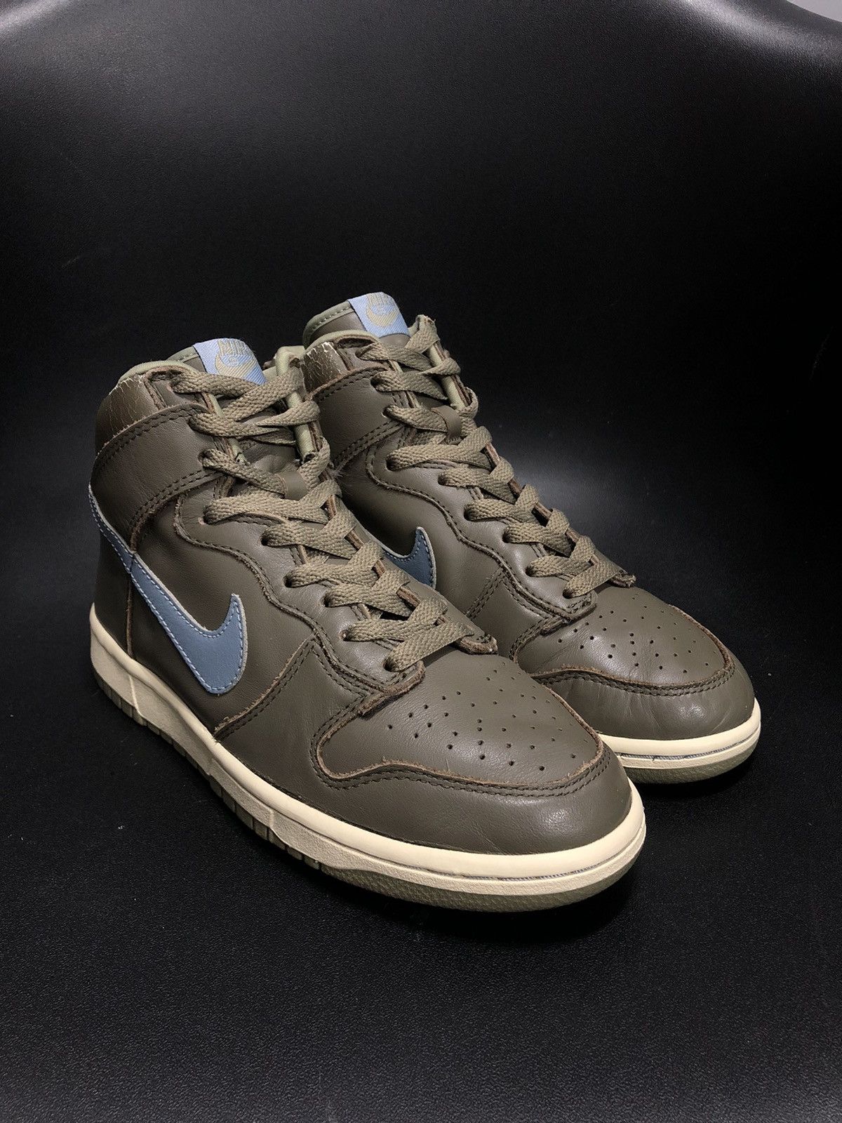 Nike 2003 Nike Dunk High WMNS Smoke Gray Size US 7 / EU 40 - 2 Thumbnail