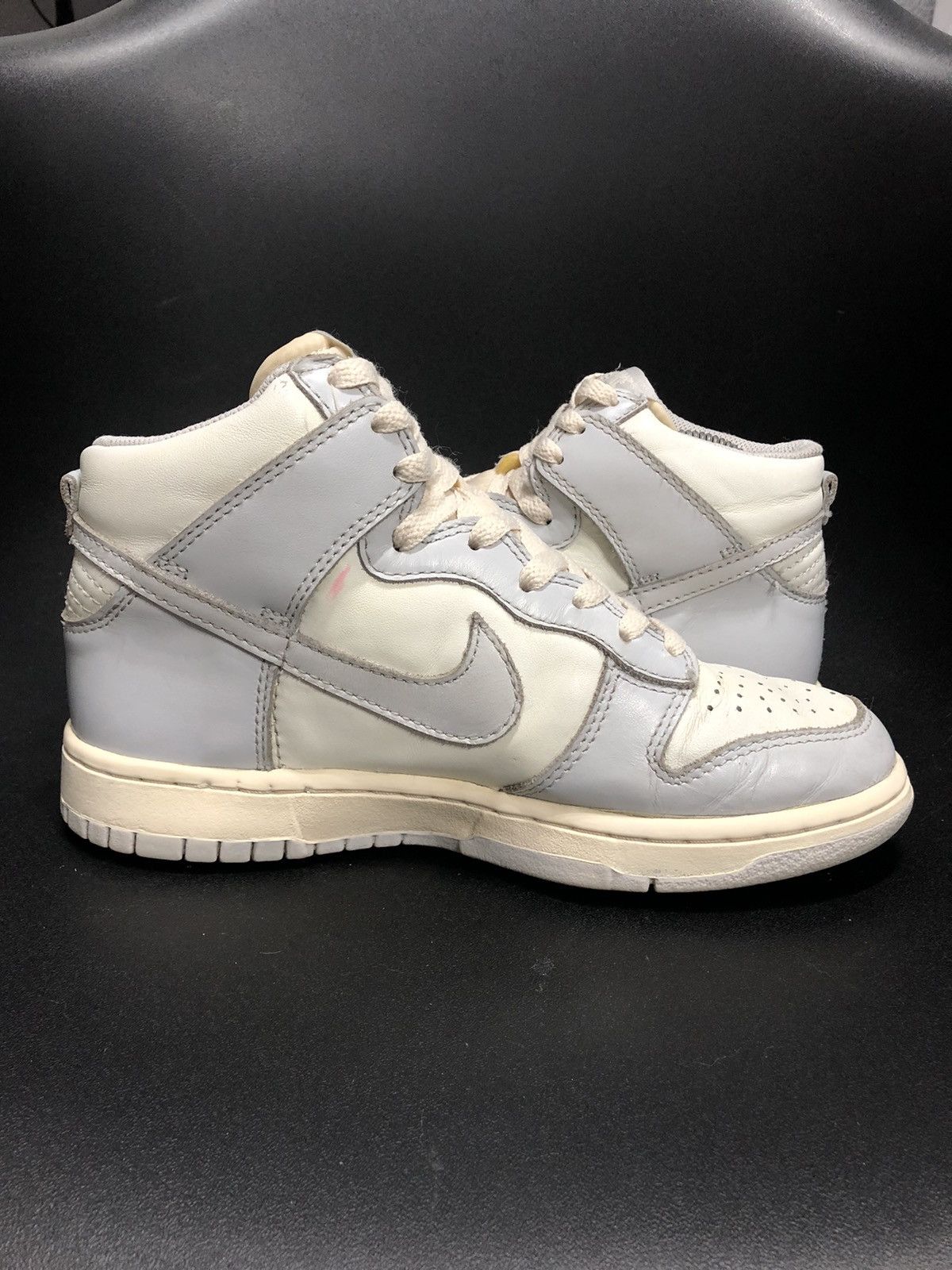 Nike Dunk High WMNS Football Grey 2008 Size US 5 / EU 37 - 7 Thumbnail