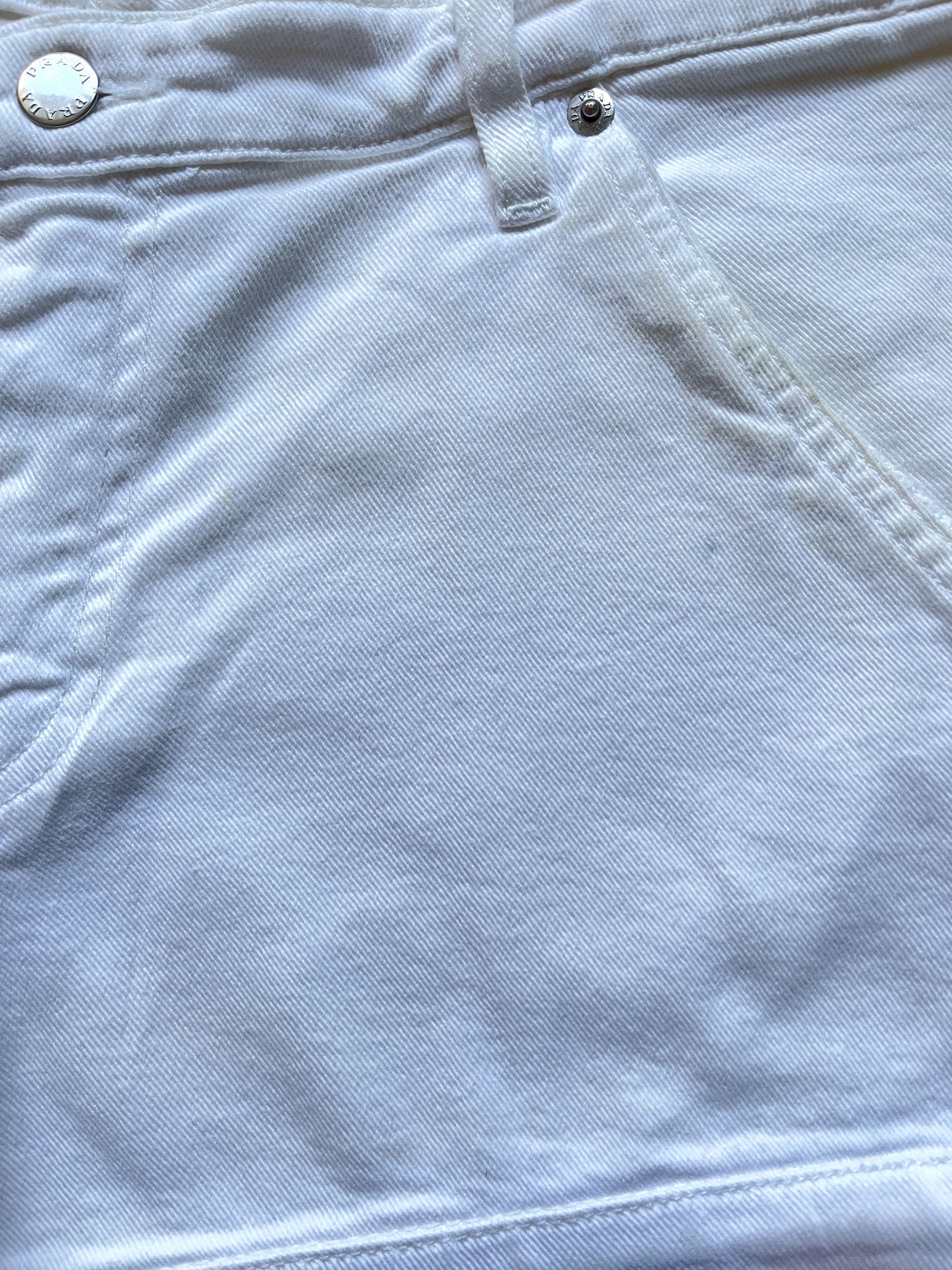 Prada ⚡️QUICK SALE⚡️2006 Prada White Shorts Size 27" / US 4 / IT 40 - 8 Thumbnail