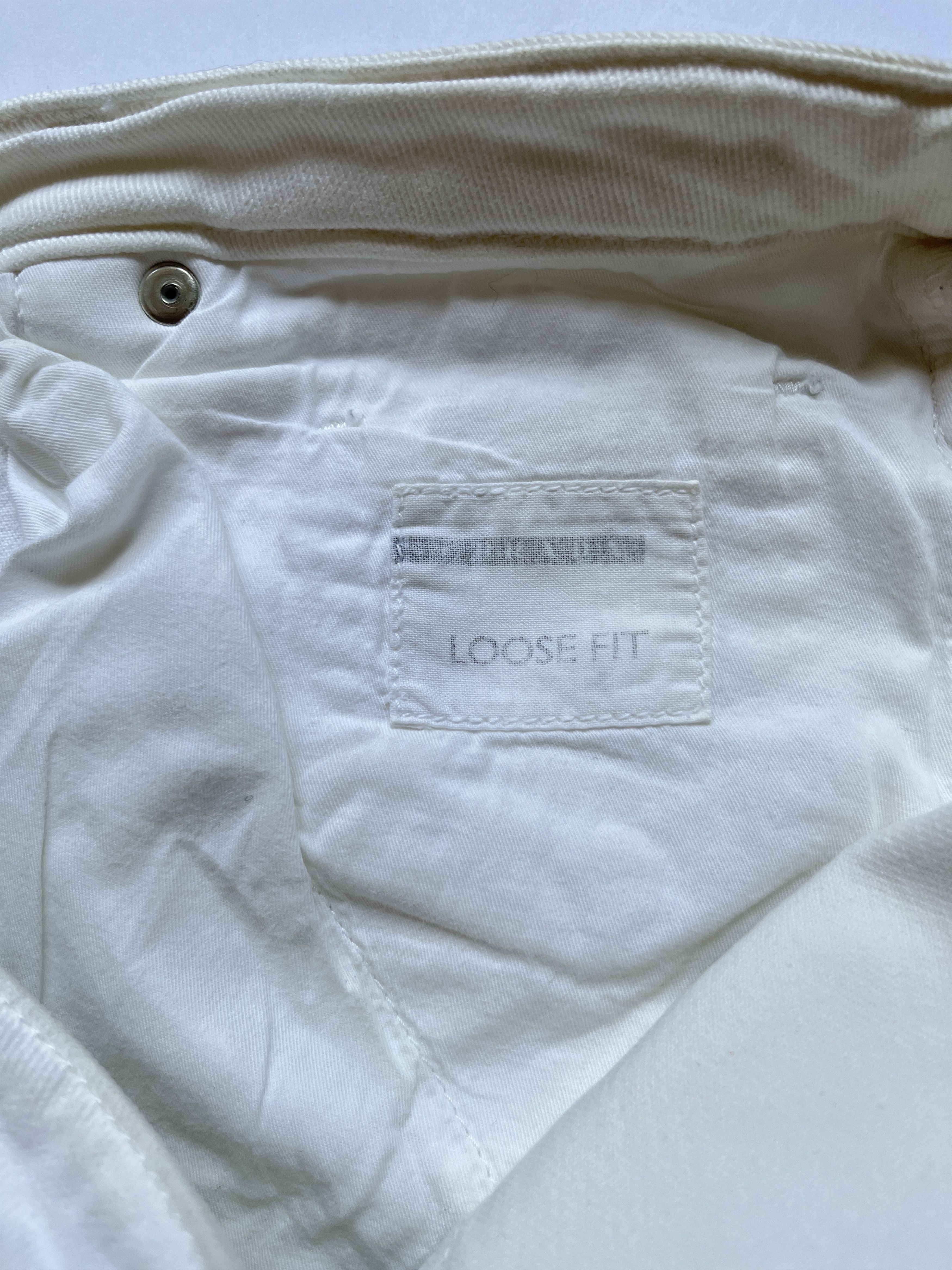 Prada ⚡️QUICK SALE⚡️2006 Prada White Shorts Size 27" / US 4 / IT 40 - 4 Thumbnail