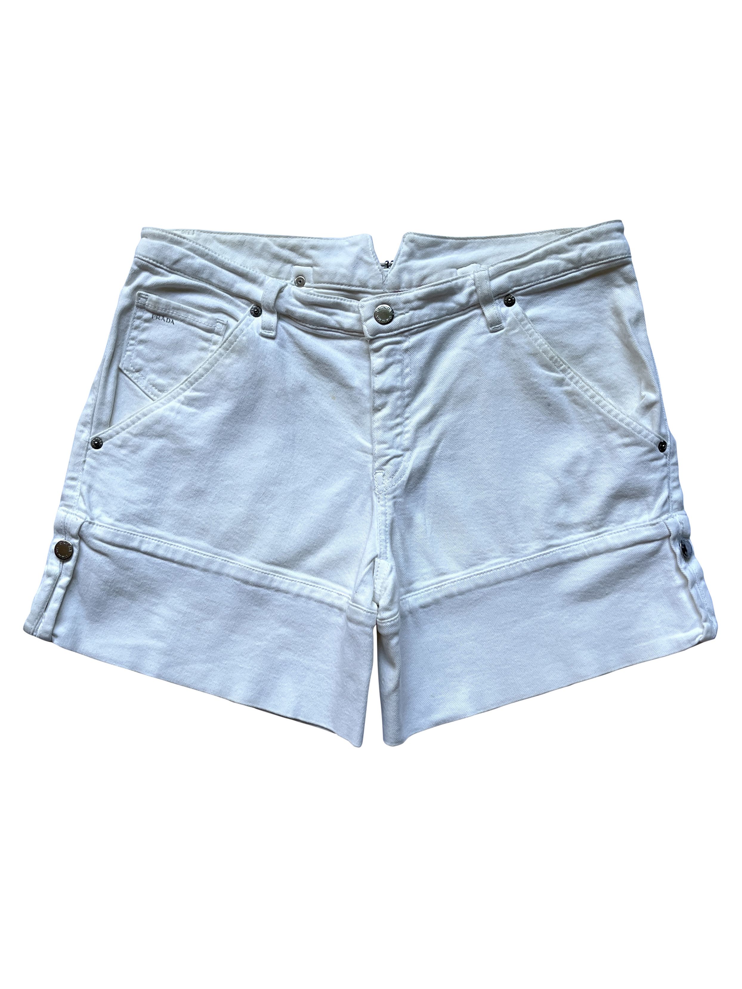 Prada ⚡️QUICK SALE⚡️2006 Prada White Shorts Size 27" / US 4 / IT 40 - 1 Thumbnail