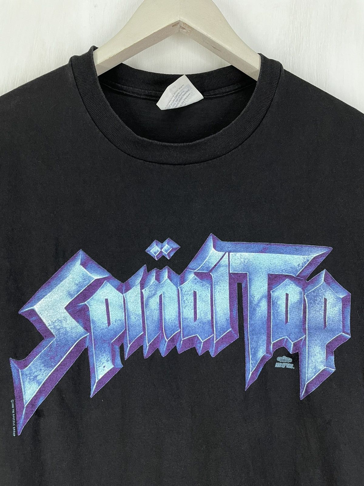 Band Tees Vintage 90s Spinal Tap heavy metal band tee Size US XL / EU 56 / 4 - 3 Thumbnail