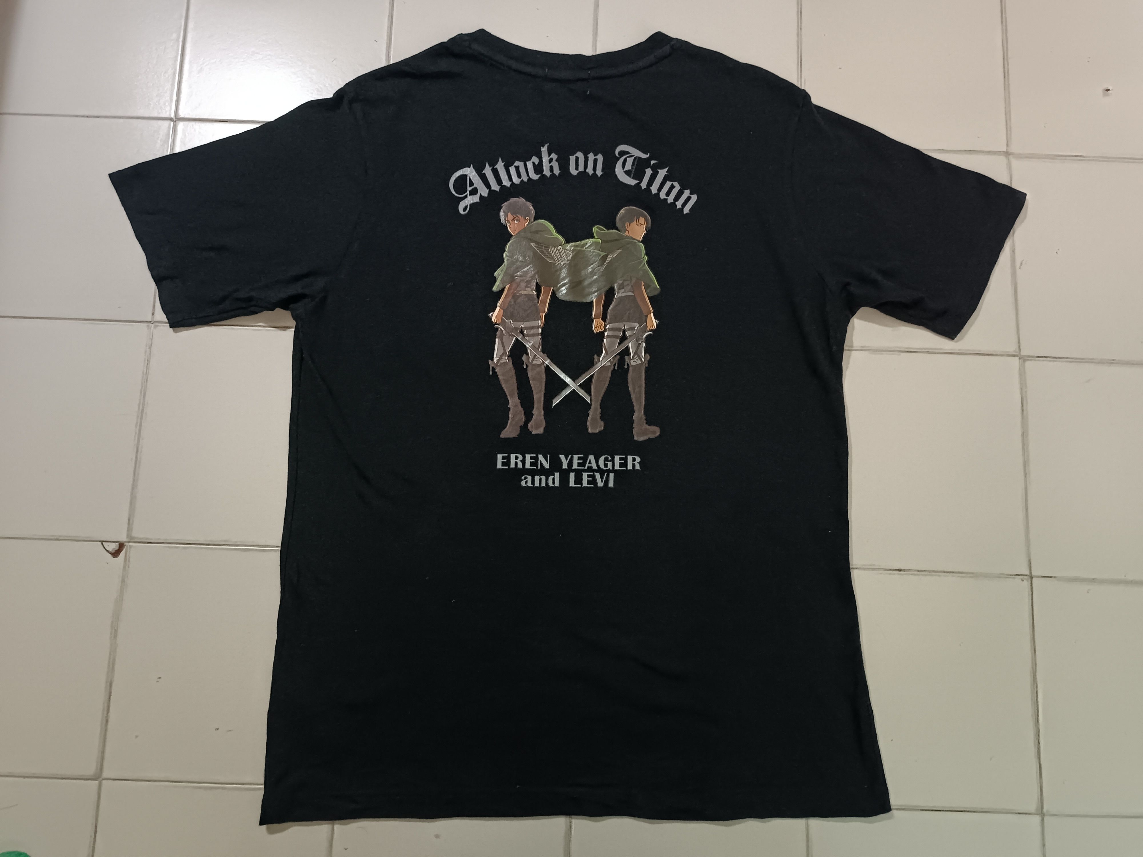 Anime Anime Attack On Titan - Eren Yeager and Levi Tee Shirt Size US L / EU 52-54 / 3 - 4 Thumbnail