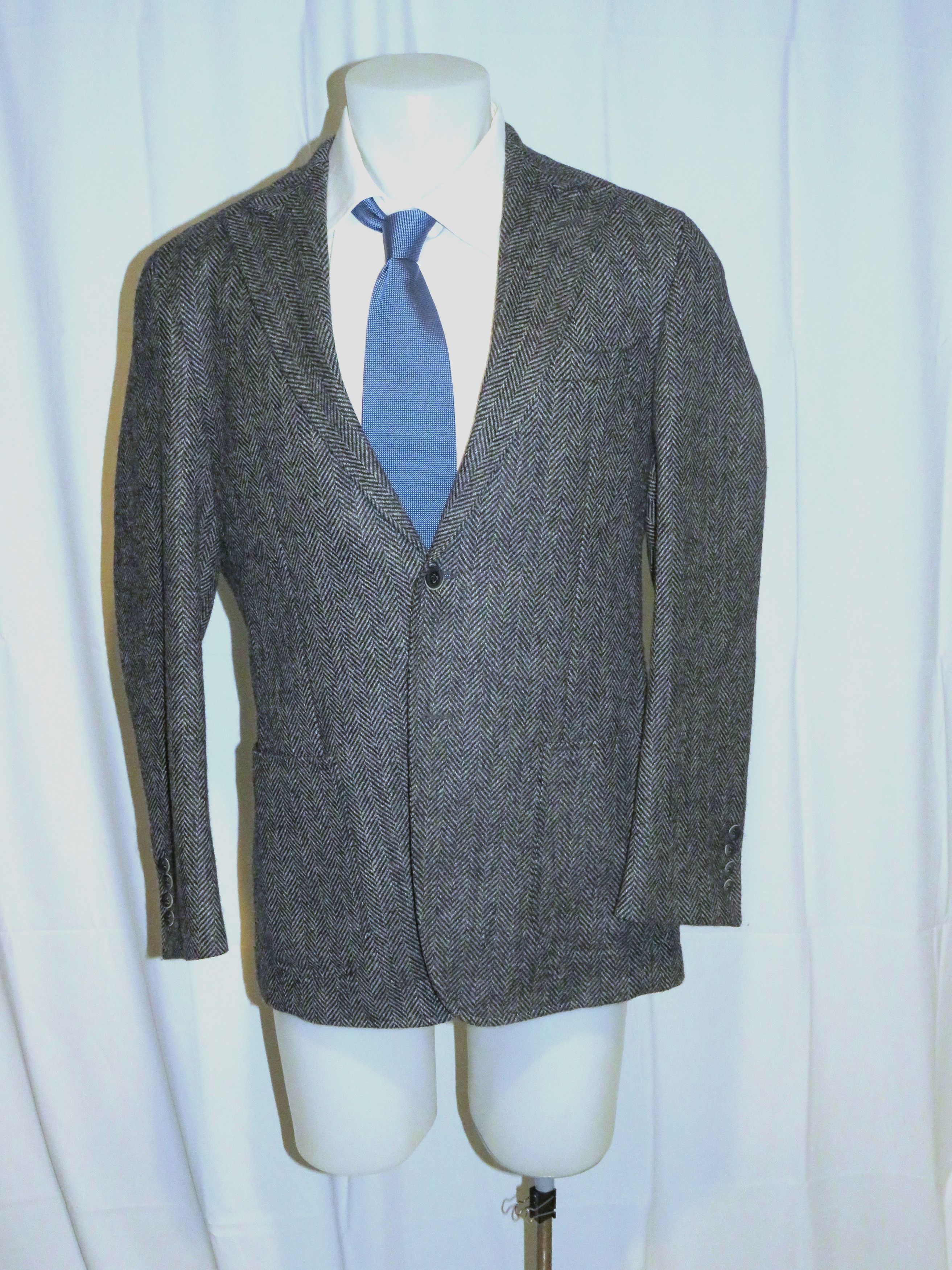 Gray Herringbone Tweed Two Button Blazer 40S