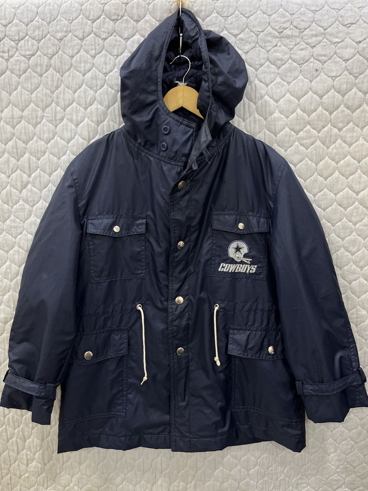 NFL (Cccc). VINTAGE NFL COWBOYS JACKET Size US M / EU 48-50 / 2 - 1 Thumbnail