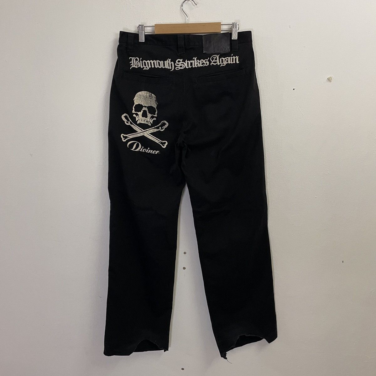 image of If Six Was Nine x Skulls Vintage Diviner Skulls Casual Pants in Black, Men's (Size 32)