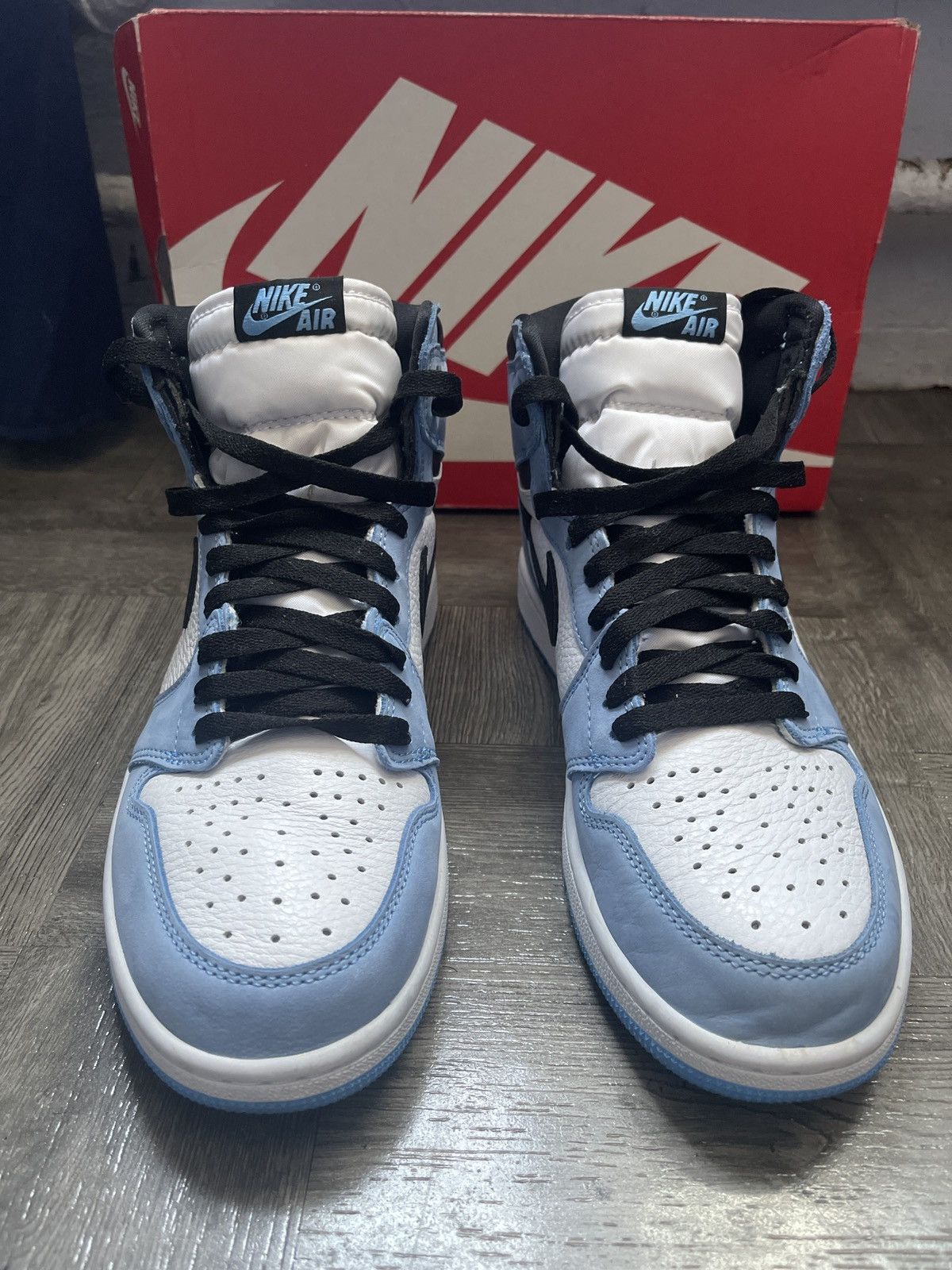 Jordan Brand Air Jordan 1 “University Blue” Size US 10 / EU 43 - 8 Thumbnail