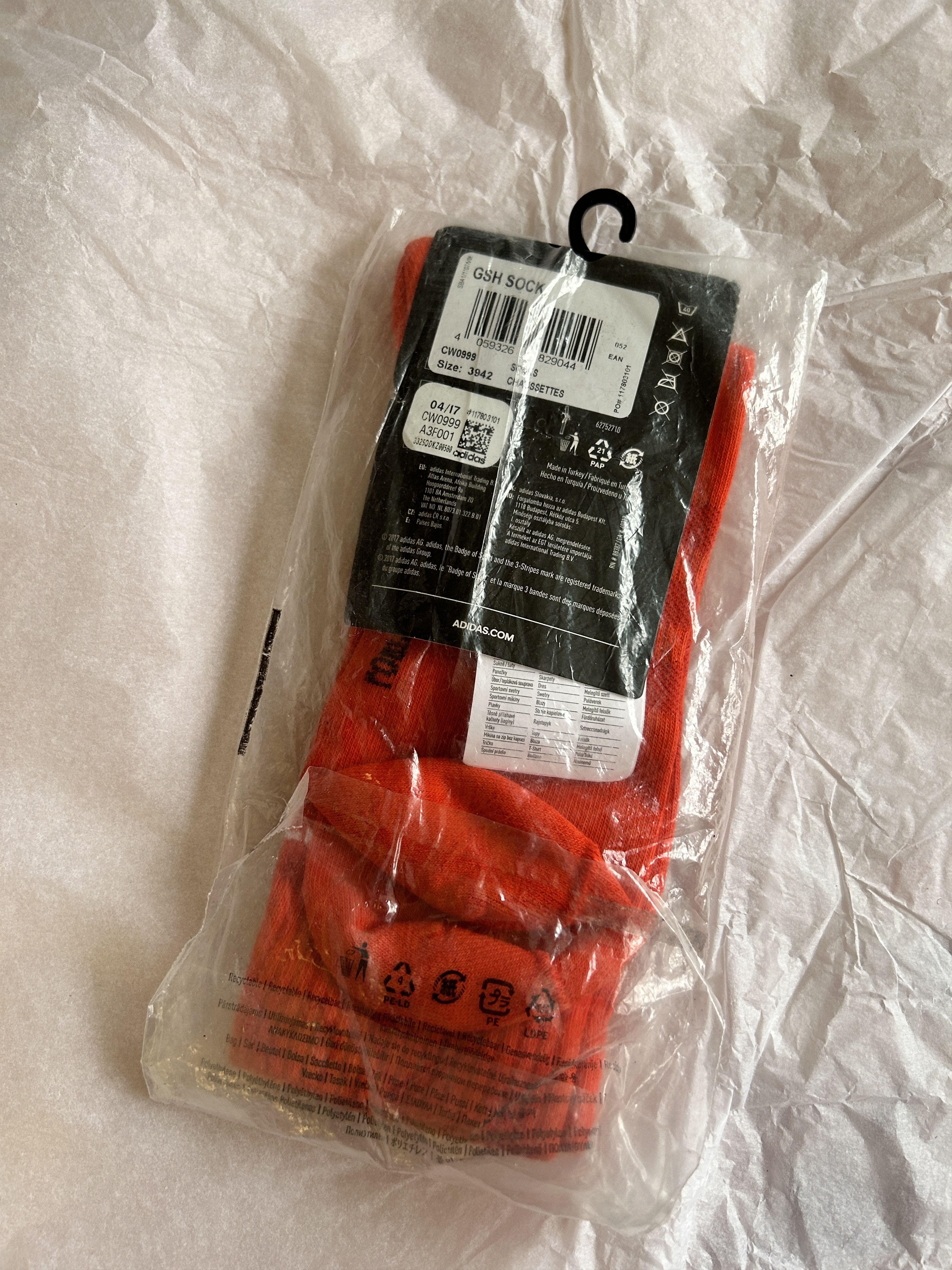 Adidas × Gosha Rubchinskiy (EU 39-42) A Men's Red Russian Logo Knit Socks Size ONE SIZE - 2 Thumbnail