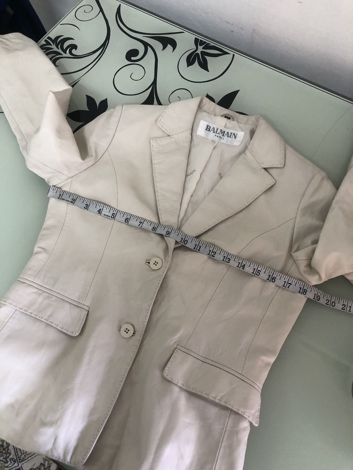 Balmain Vtg Balmain Paris Leather Cream Single Breasted Blazer Size M / US 6-8 / IT 42-44 - 21 Thumbnail