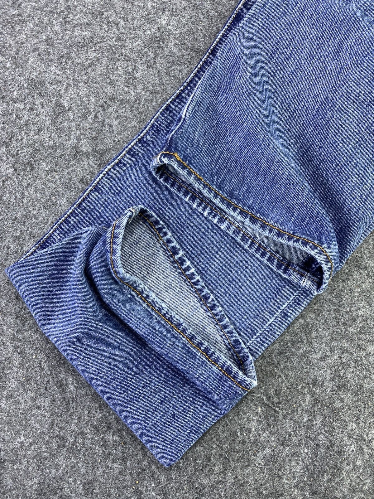 Levi's VINTAGE LEVI'S 501 DISTRESS BLUE JEANS - J659 Size US 36 / EU 52 - 8 Thumbnail