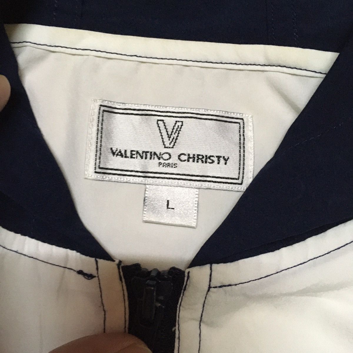 Japanese Brand Vintage Valentino Christy Paris Big Logo Light Jacket Size US L / EU 52-54 / 3 - 8 Thumbnail