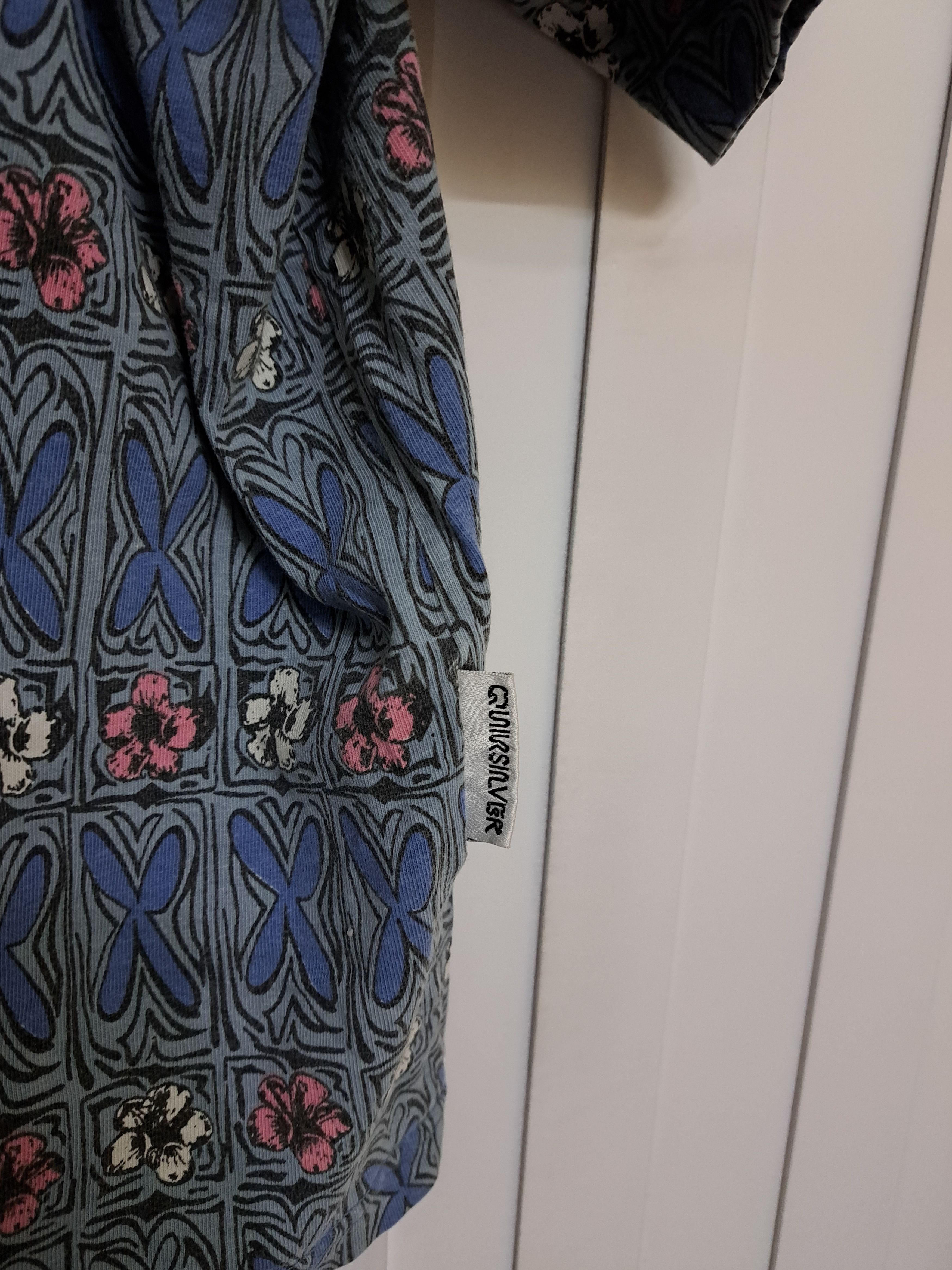 Quiksilver Rare! Vintage Quiksilver Floral Allover Pattern T-Shirt Size US XL / EU 56 / 4 - 2 Thumbnail