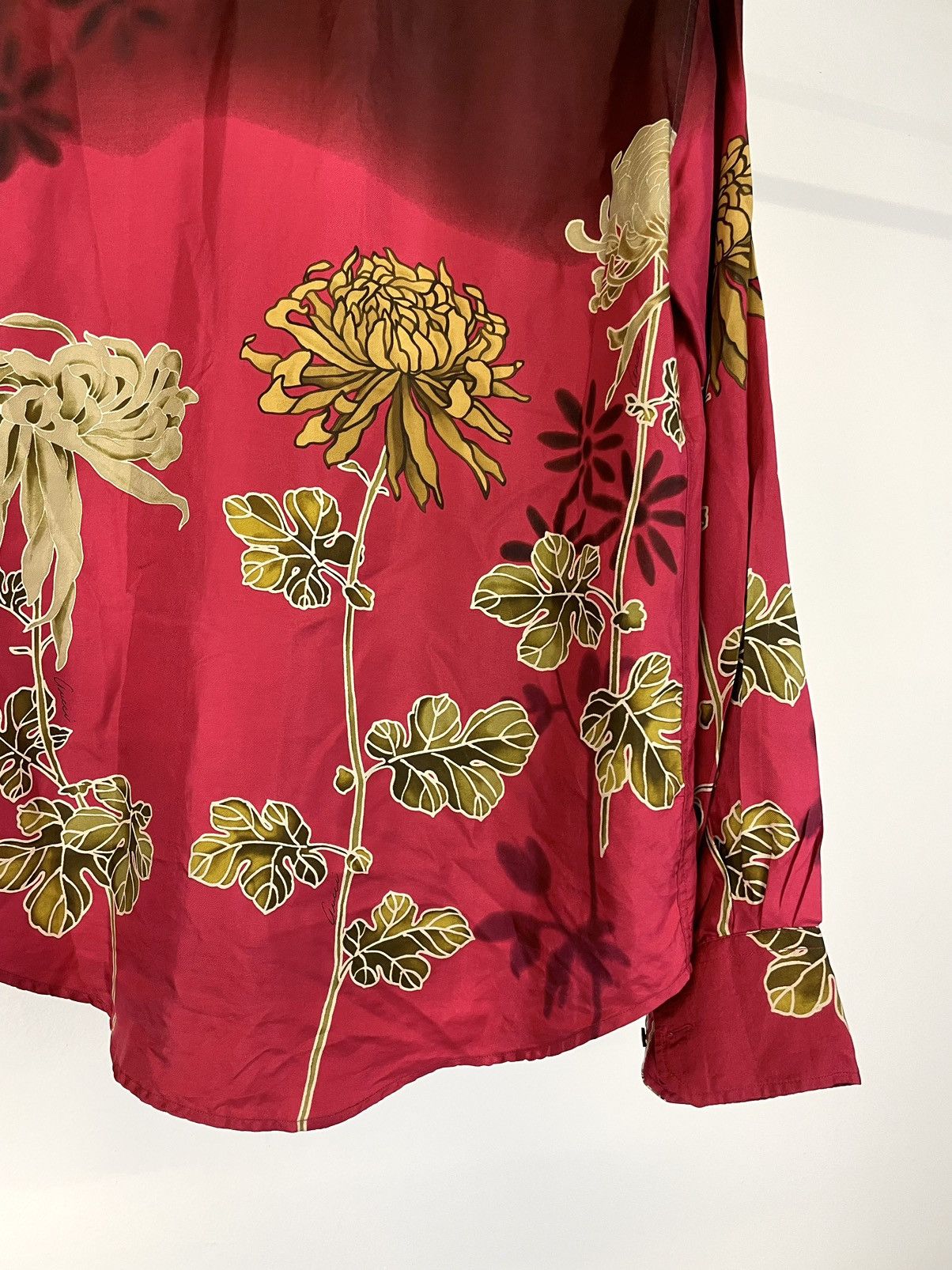 Gucci SS2001 Tom Ford Chrysanthemum floral Print Silk Shirt rare Size US M / EU 48-50 / 2 - 5 Thumbnail