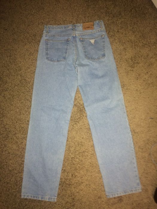 Guess pencil hotsell pocket jeans