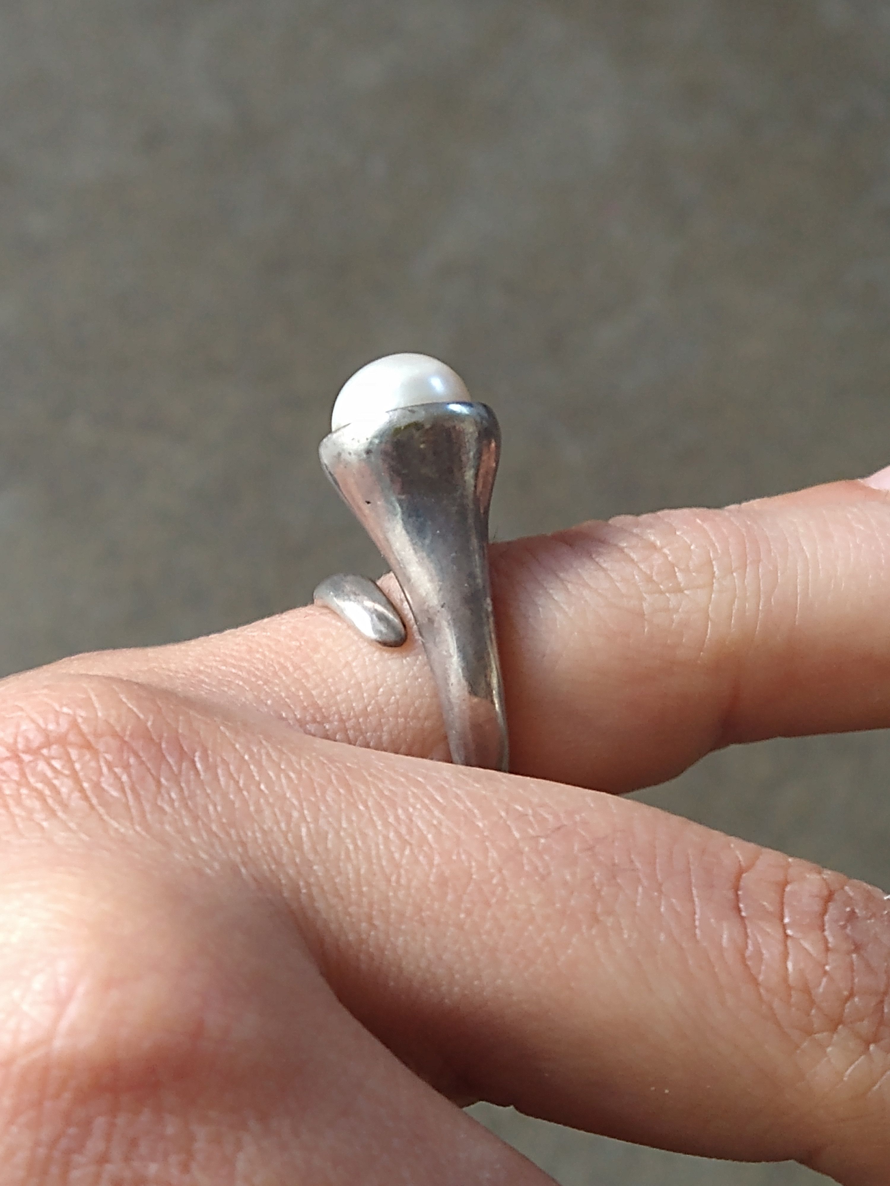 Other Vintage Sterling Silver Ring Pearl Size 8 Modern Abstract Size ONE SIZE - 18 Thumbnail
