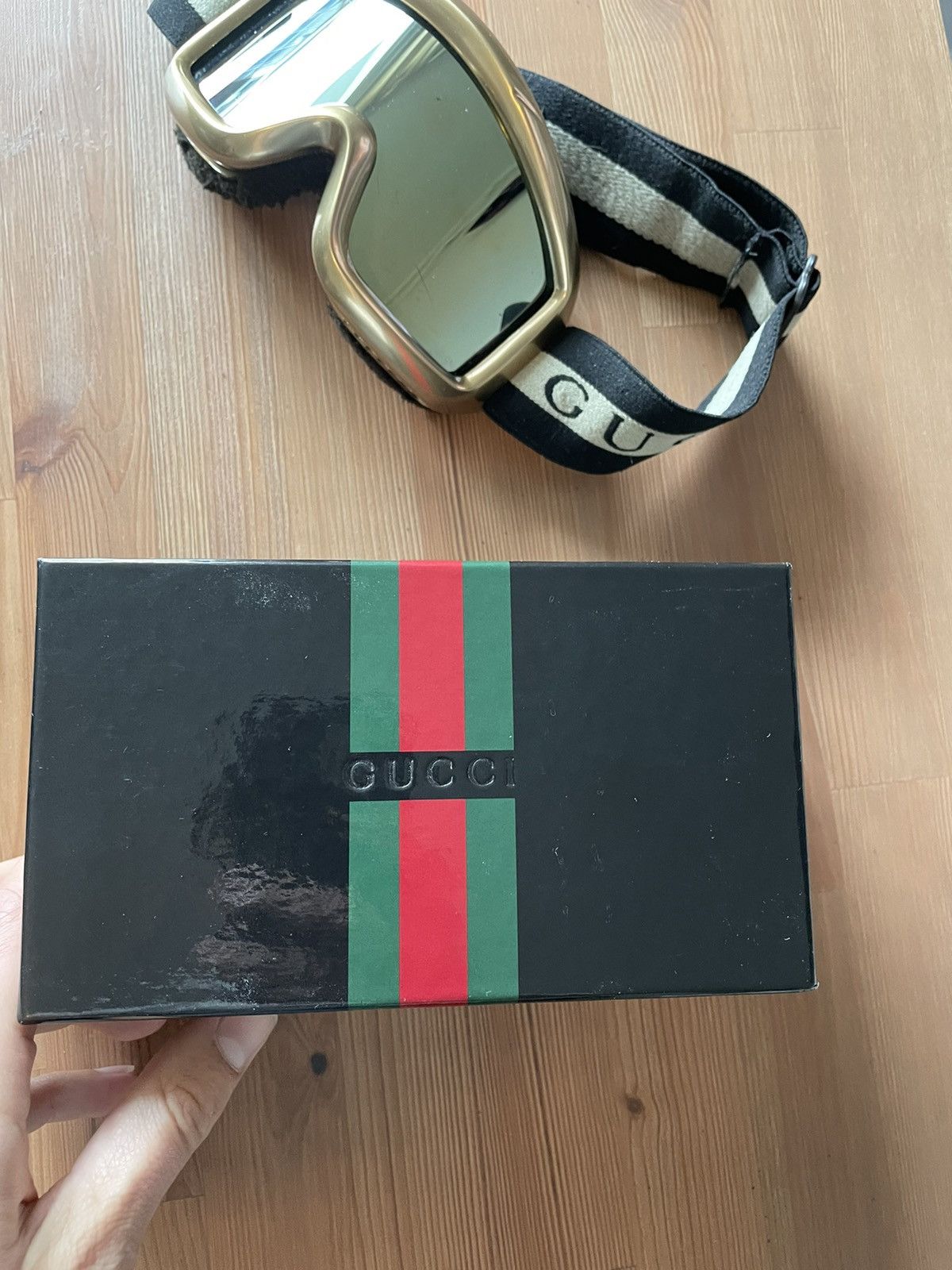 Gucci Gold and Black Ski Goggles Size ONE SIZE - 13 Thumbnail