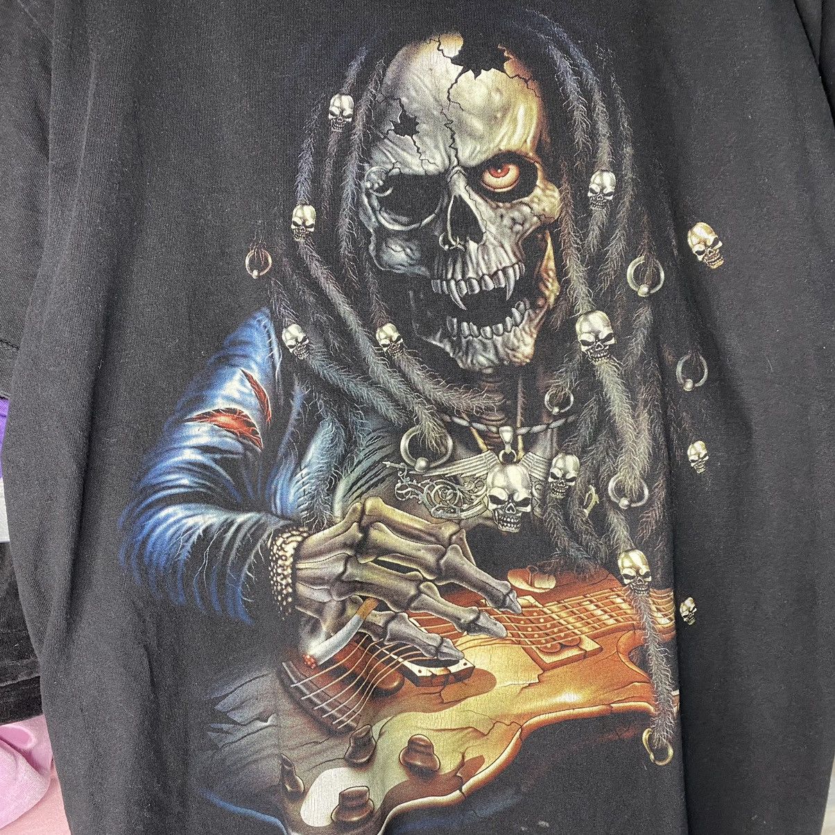 Band Tees VINTAGE HORROR SKULL SMOKE AND PLAYING GITTAR ROCK T SHIRT Size US M / EU 48-50 / 2 - 3 Thumbnail
