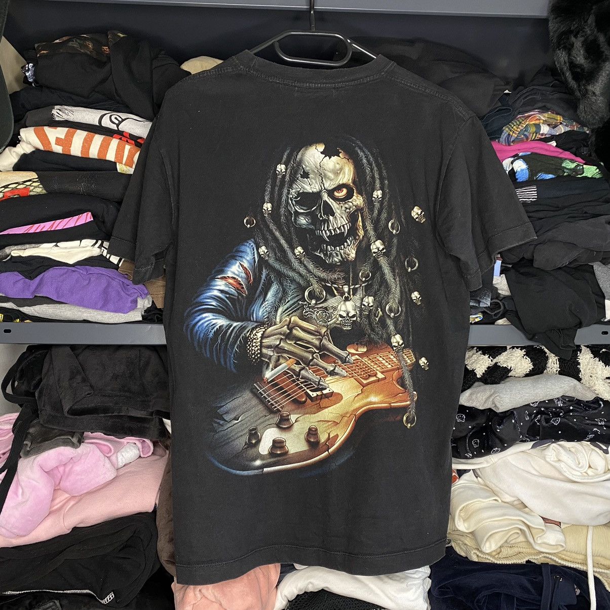 Band Tees VINTAGE HORROR SKULL SMOKE AND PLAYING GITTAR ROCK T SHIRT Size US M / EU 48-50 / 2 - 2 Thumbnail