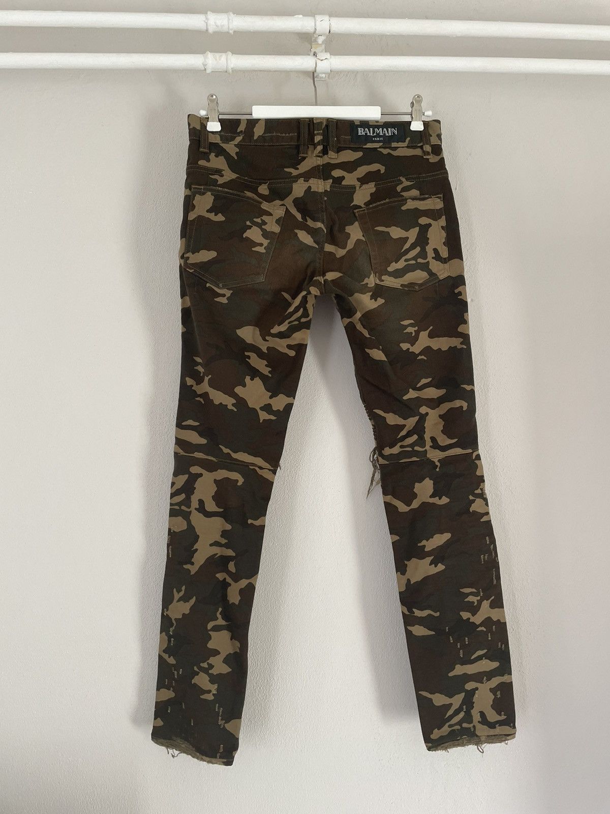 Balmain Destroyed Army Camo Biker Jeans Size US 28 / EU 44 - 2 Thumbnail