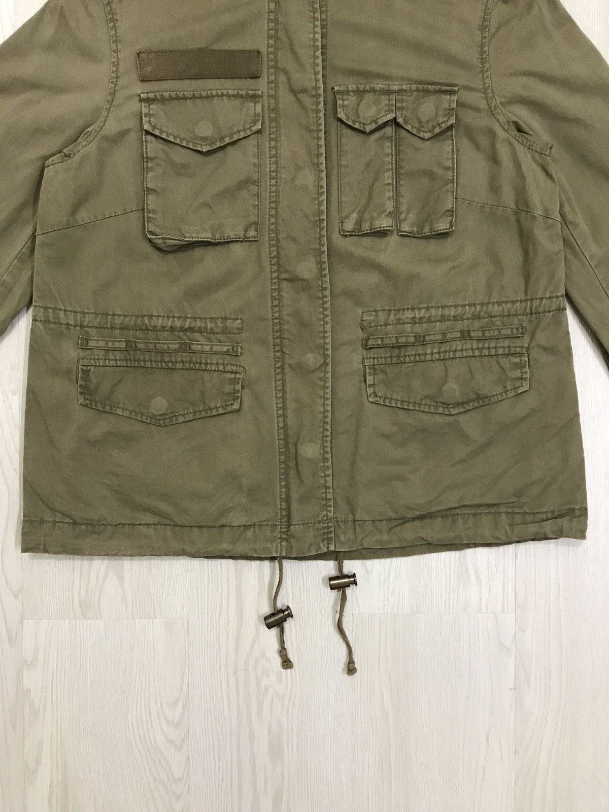 Japanese Brand × Vintage Vintage Military Jacket For Women Marshmallow Crown Size S / US 4 / IT 40 - 7 Thumbnail