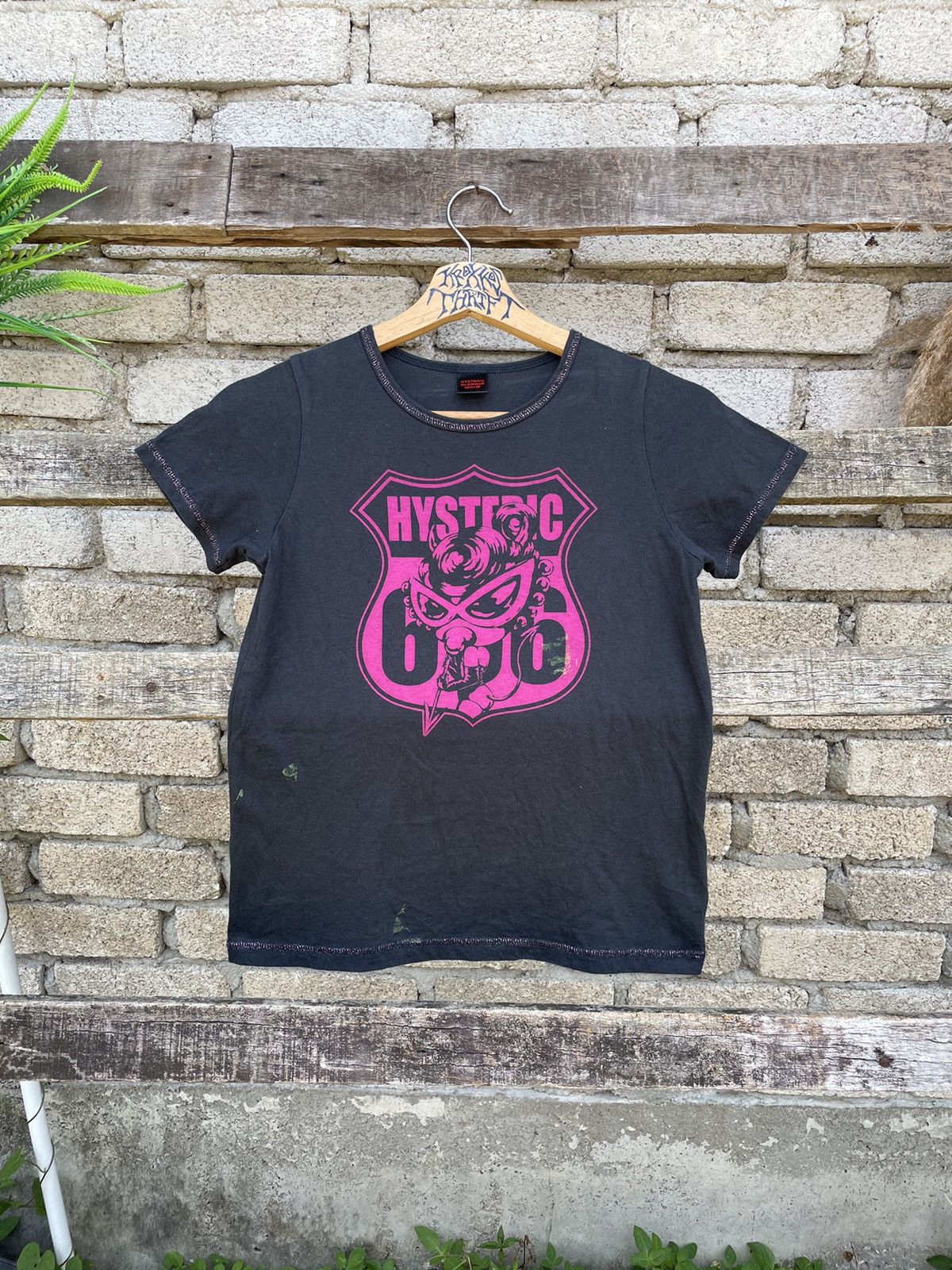 Hysteric Glamour × Japanese Brand Hysteric Glamour rogue Big Logo Tee Size S / US 4 / IT 40 - 1 Thumbnail