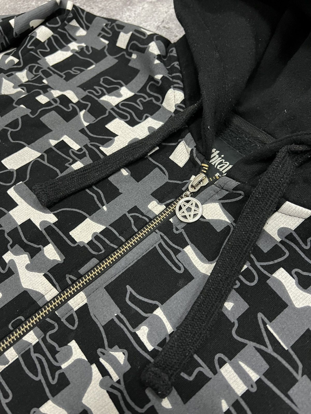 Punk Gothicana by EMP Avant Garde Zip Hoodie RARE Archive