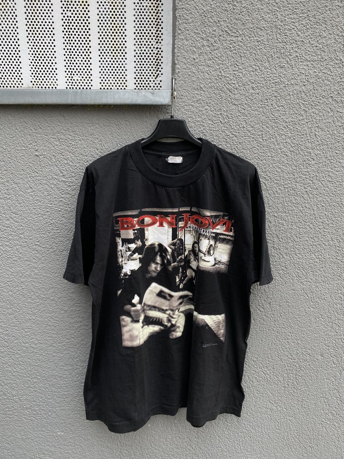Band Tees × Bon Jovi × Vintage Bon Jovi 1995 Crossroad World Tour Anytime Anywhere Tee Size US L / EU 52-54 / 3 - 1 Thumbnail