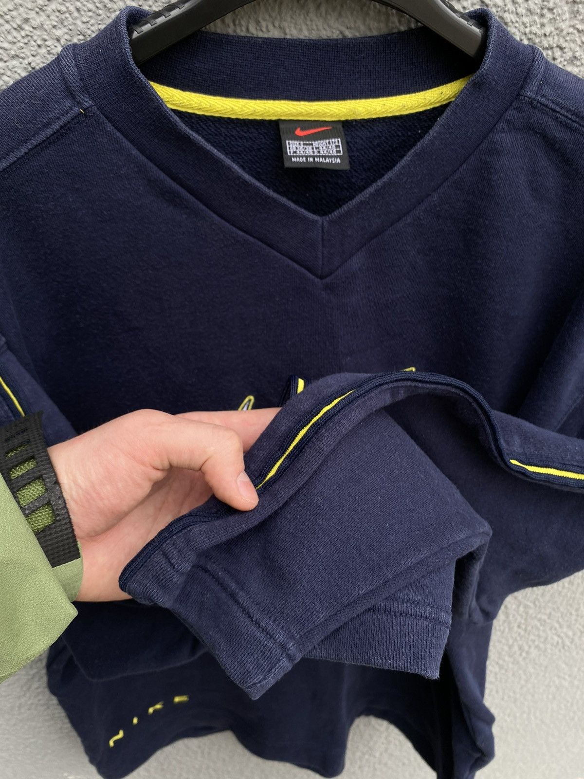 Nike × Vintage Vintage Nike Sweatshirt Big Logo Blue Size US S / EU 44-46 / 1 - 4 Thumbnail
