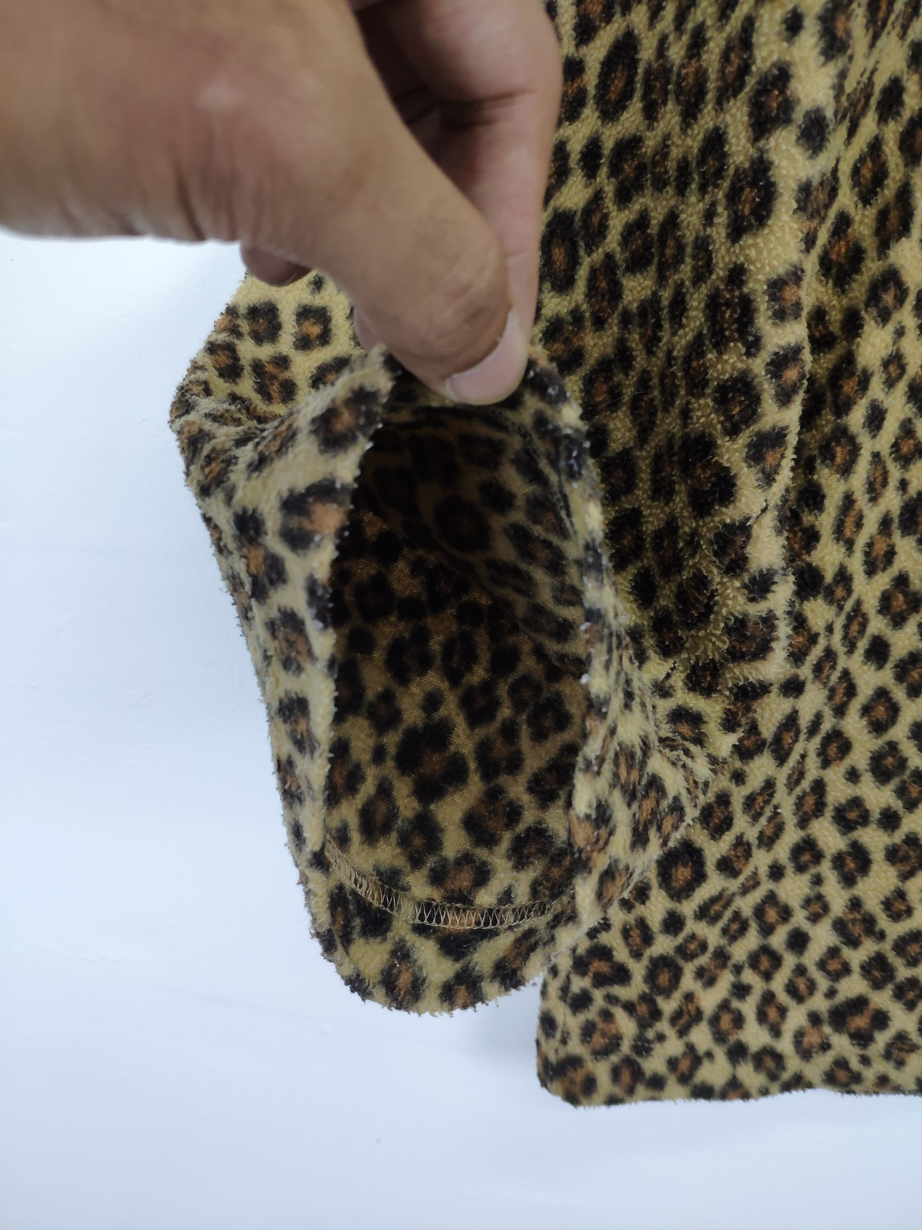 Japanese Brand × Vintage Vintage 90s Leopard Cardigan Fleece Printed Size US M / EU 48-50 / 2 - 5 Thumbnail