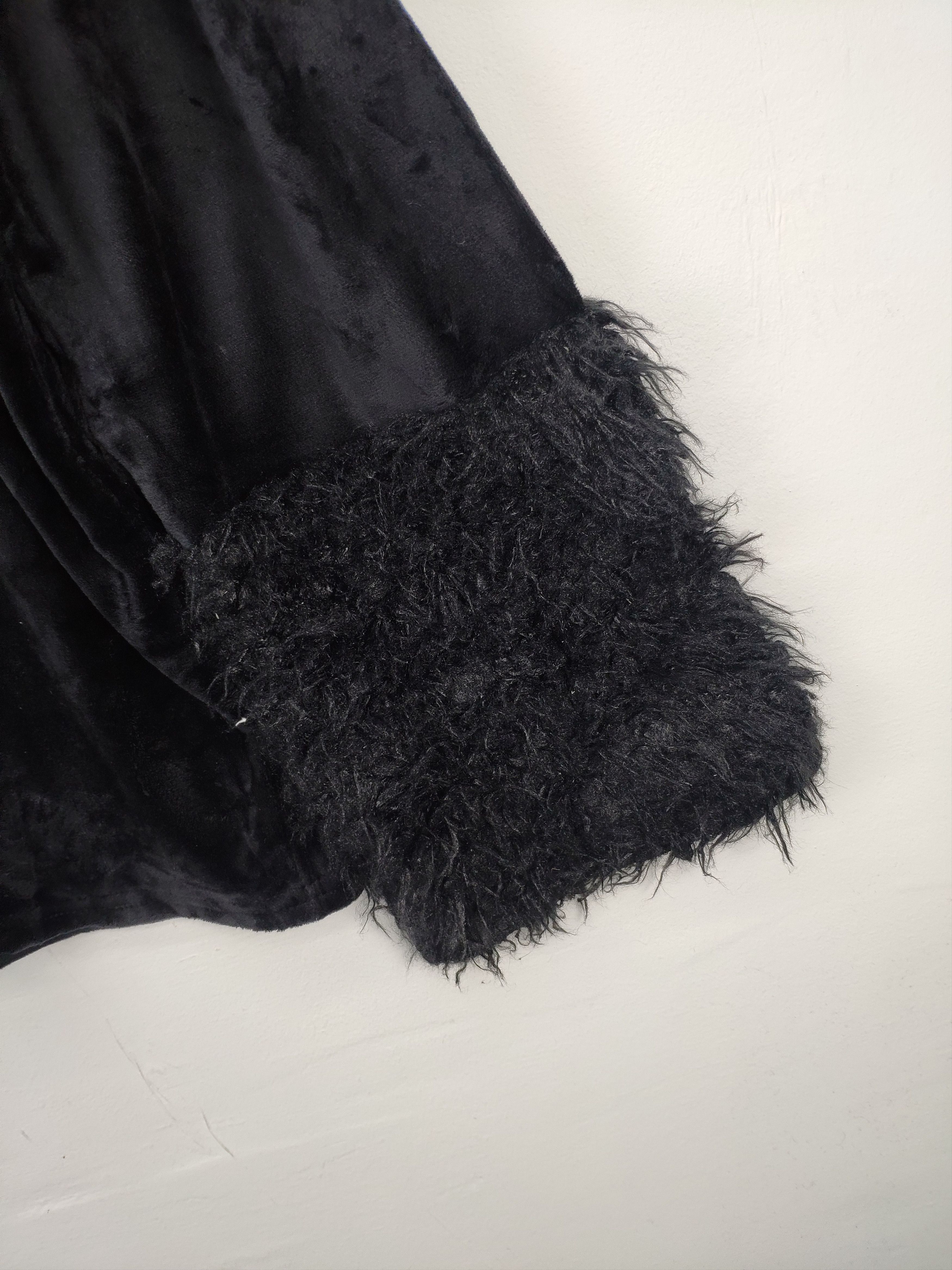 Japanese Brand × Vintage Vintage Long Sleeve Shirt Velvet Fur Sleeve Size M / US 6-8 / IT 42-44 - 9 Thumbnail