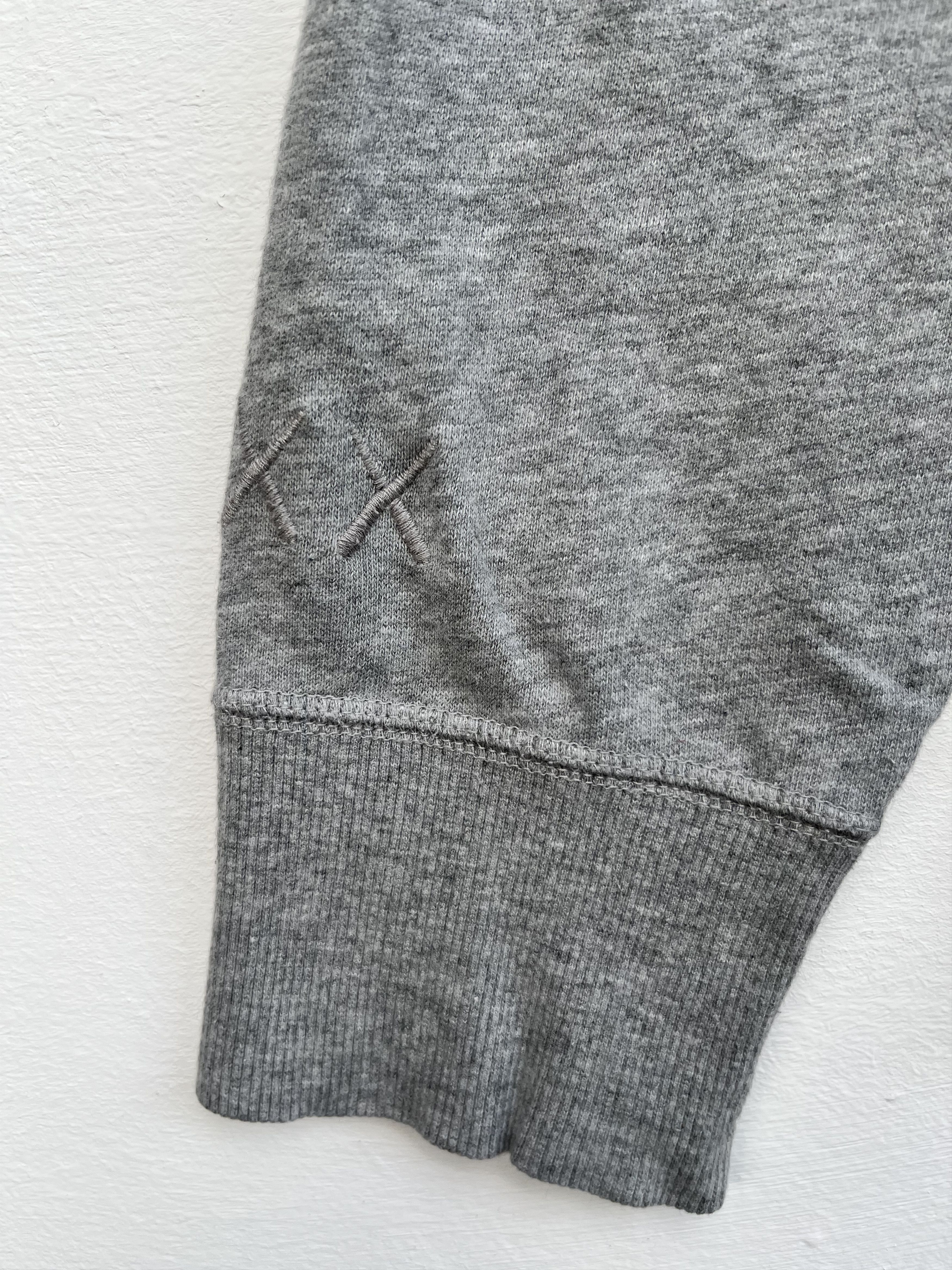 Japanese Brand Kaws x Sesame Street Sweatshirt Size US XL / EU 56 / 4 - 5 Thumbnail
