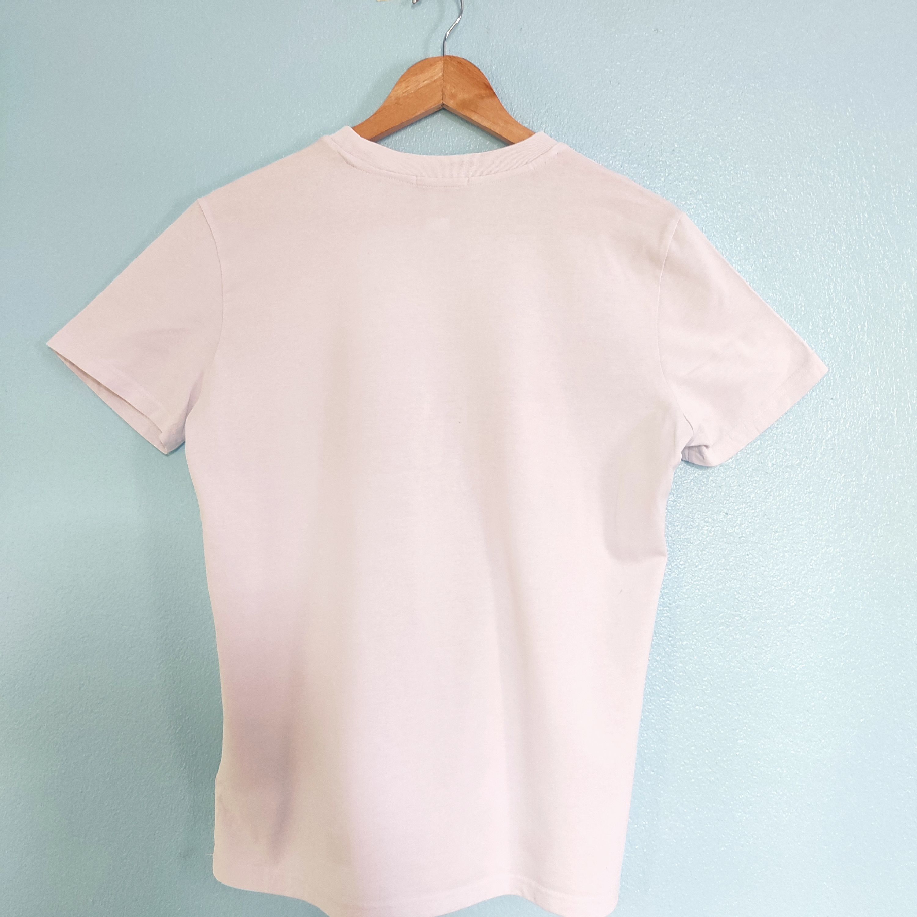 Burberry × Vintage BURBERRY of London Embroidery Design Tshirt Size US M / EU 48-50 / 2 - 2 Thumbnail