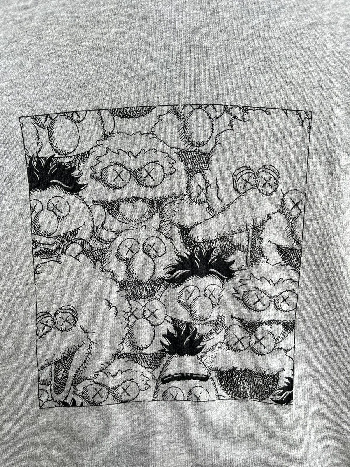 Japanese Brand Uniqlo x Kaws x Sesame Street Hoodie Size US XL / EU 56 / 4 - 4 Thumbnail