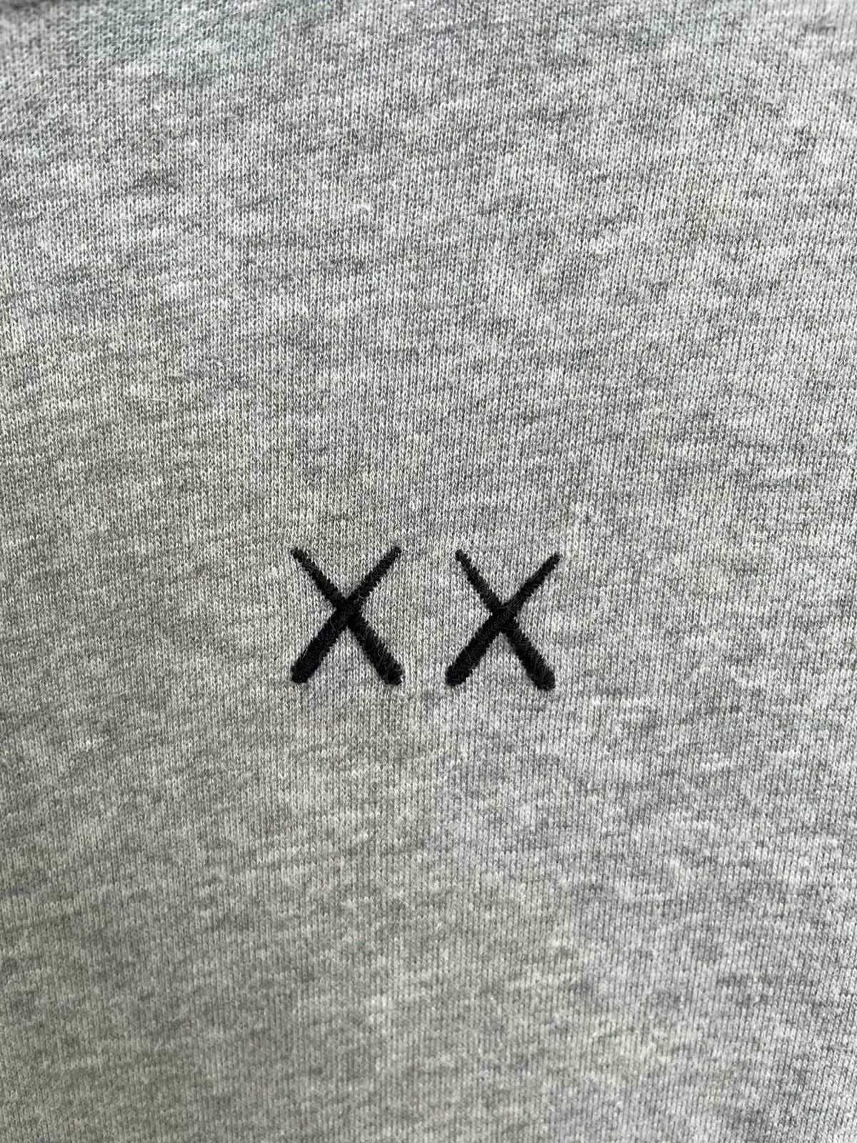 Japanese Brand Uniqlo x Kaws x Sesame Street Hoodie Size US XL / EU 56 / 4 - 3 Thumbnail