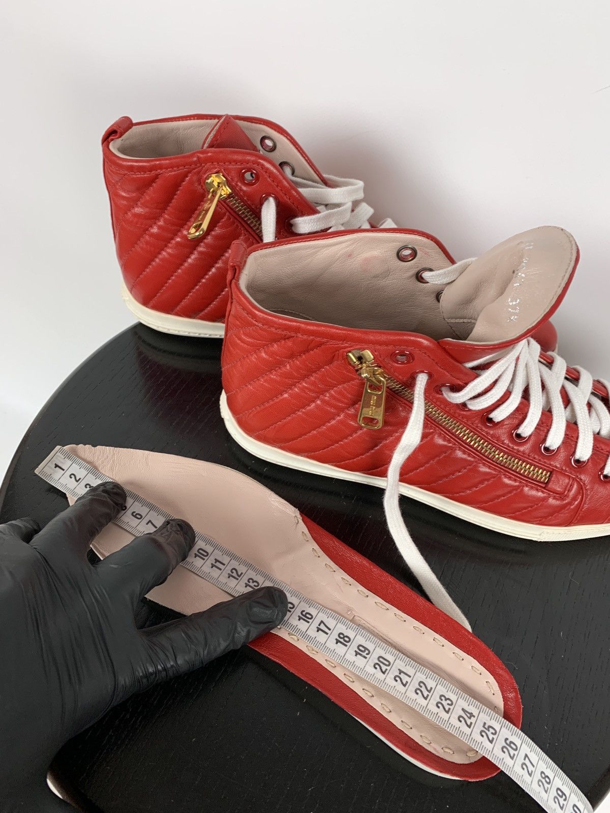 Miu Miu Miu Miu Quilted Red Leather Hi Top Sneakers Size US 7.5 / IT 37.5 - 25 Thumbnail