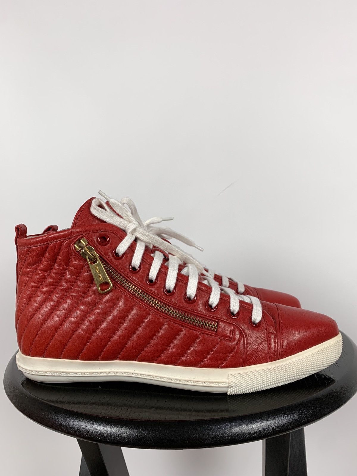 Miu Miu Miu Miu Quilted Red Leather Hi Top Sneakers Size US 7.5 / IT 37.5 - 3 Thumbnail