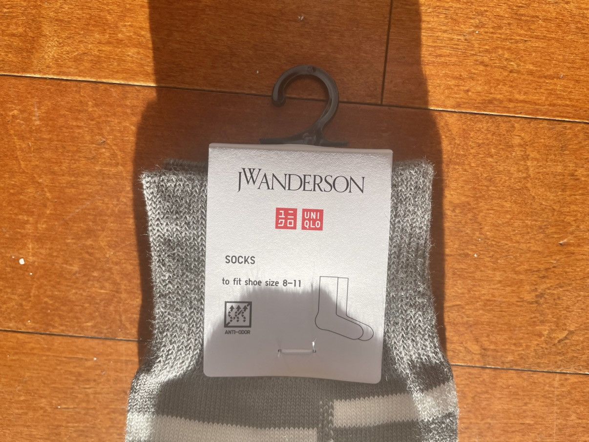 JW Anderson × Uniqlo Gray White Striped Block Socks Dress Crew U Line Split Logo Size ONE SIZE - 8 Thumbnail