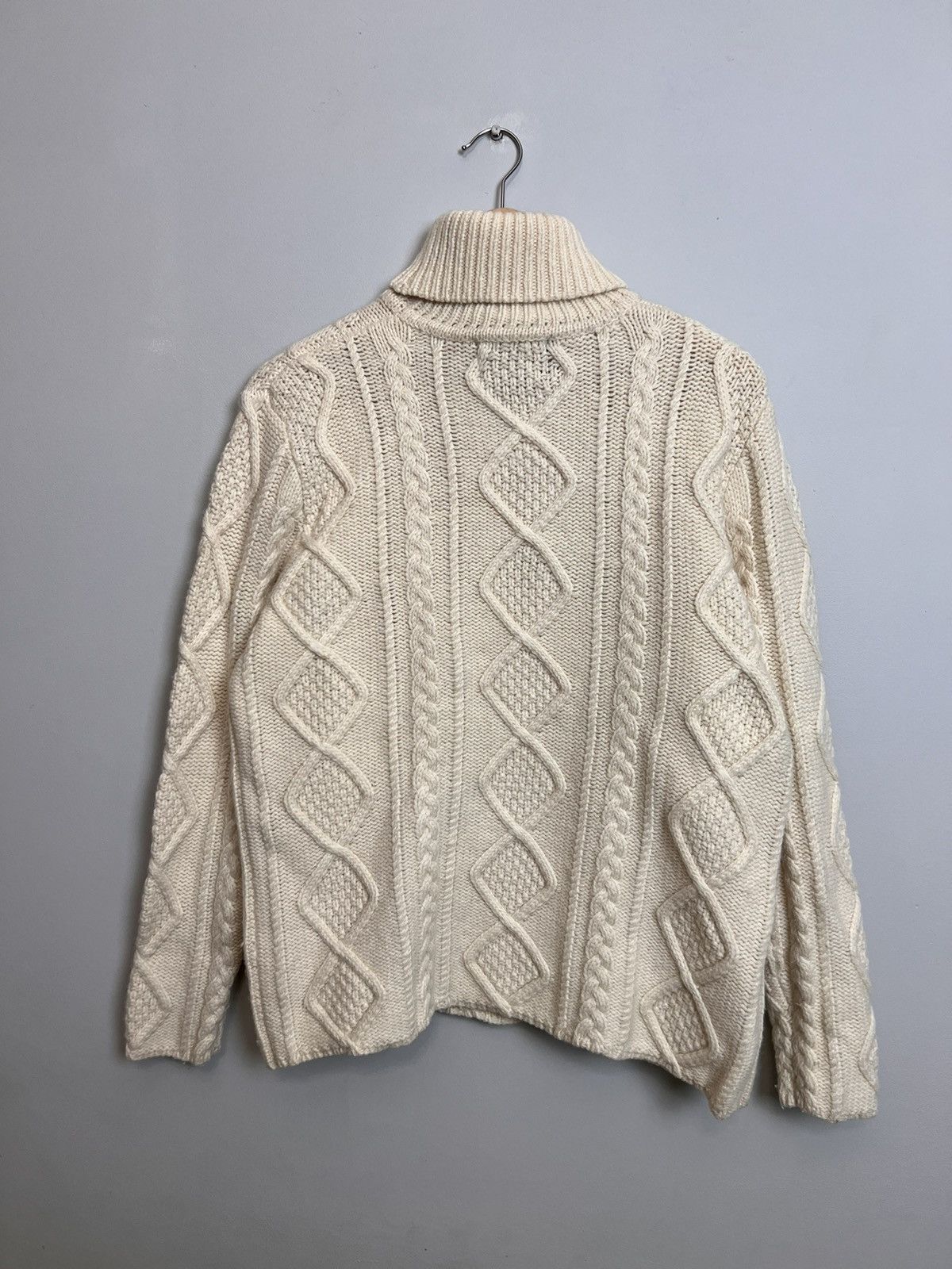 Eddie Bauer Rare Vintage Eddie Bauer Classic Cable Knit Sweater Jumper Size US M / EU 48-50 / 2 - 2 Thumbnail