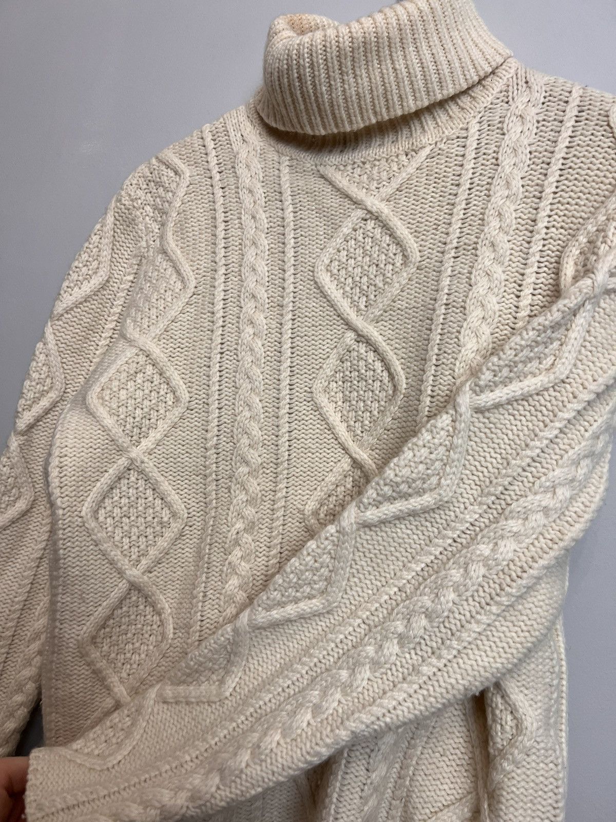 Eddie Bauer Rare Vintage Eddie Bauer Classic Cable Knit Sweater Jumper Size US M / EU 48-50 / 2 - 3 Thumbnail