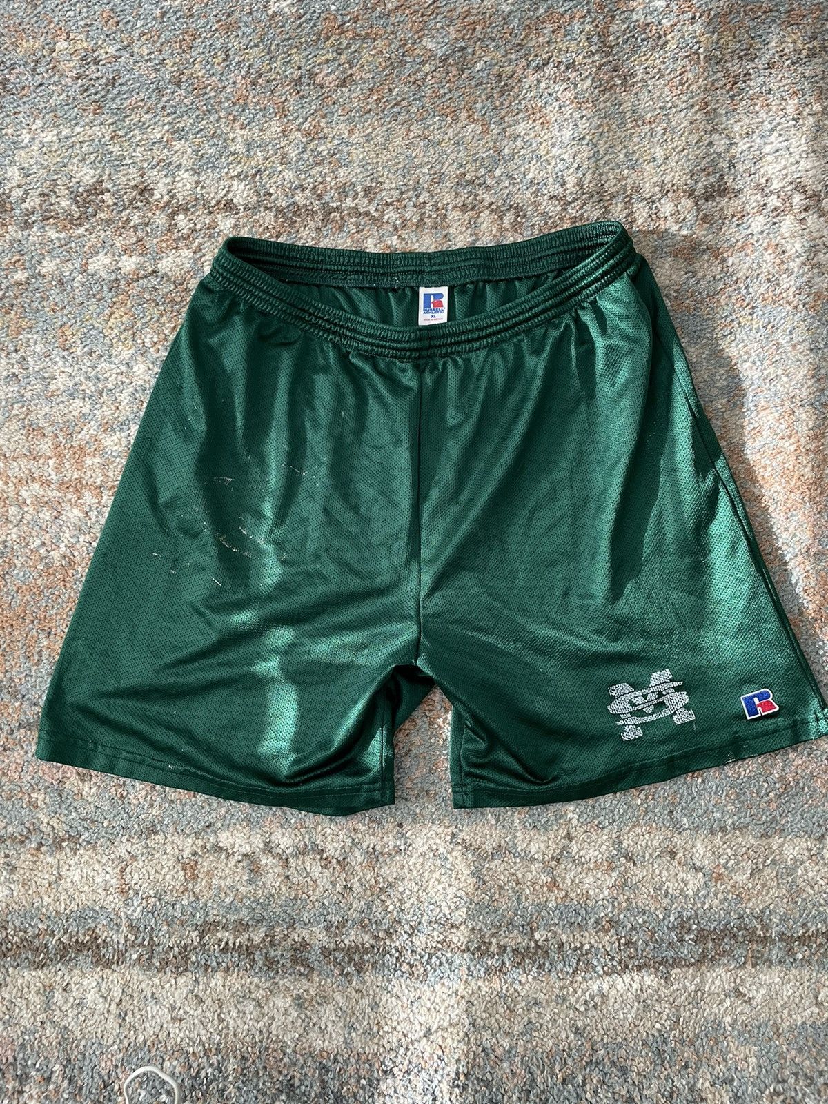 NCAA × Russell Athletic × Vintage Vintage NCAA Russell Athletic Michigan State Green Shorts XL Size US 32 / EU 48 - 1 Thumbnail