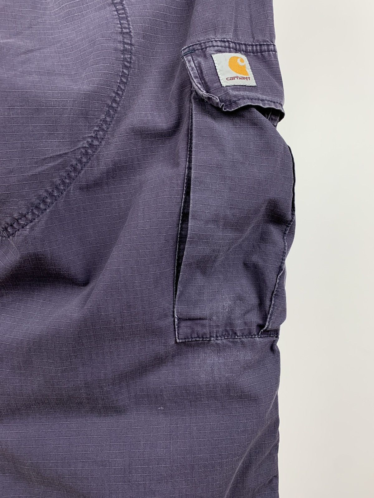 Carhartt Vintage Carhartt Distressed Grey Cargo Pants Travis Style Size US 31 - 24 Thumbnail