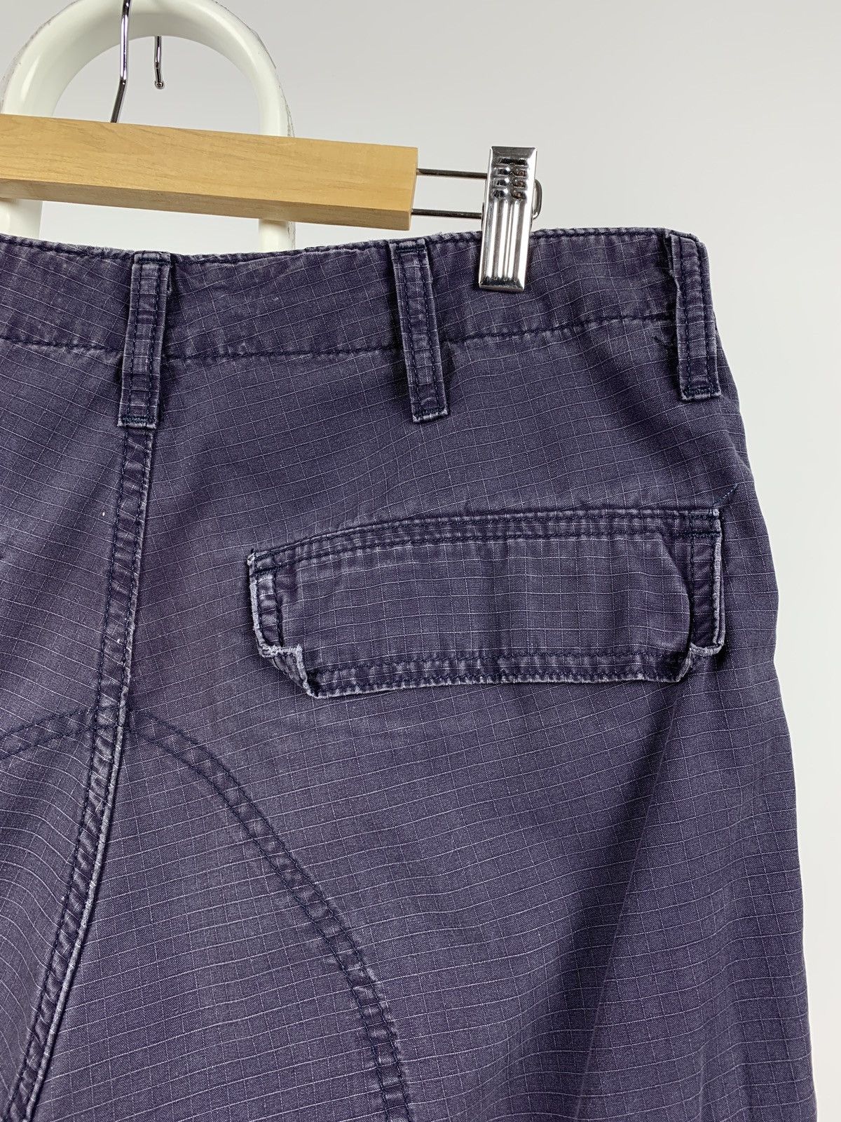 Carhartt Vintage Carhartt Distressed Grey Cargo Pants Travis Style Size US 31 - 22 Thumbnail