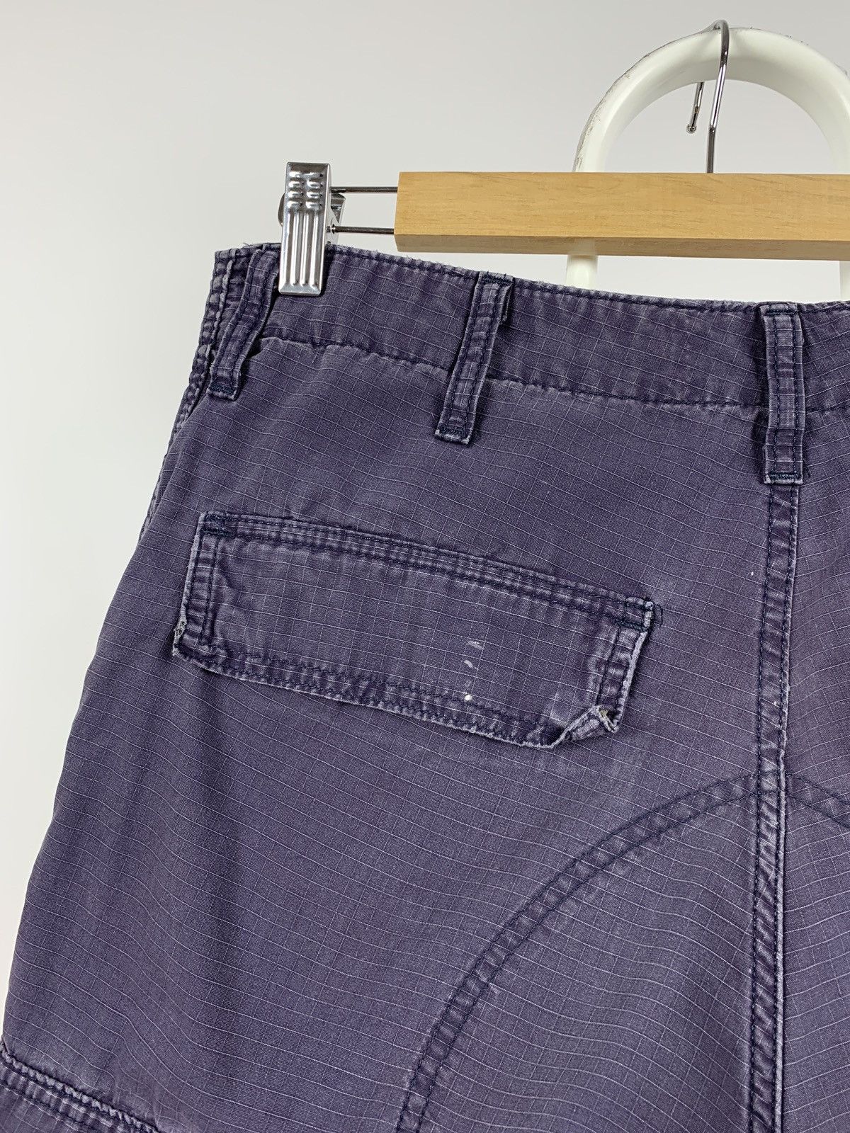 Carhartt Vintage Carhartt Distressed Grey Cargo Pants Travis Style Size US 31 - 23 Thumbnail